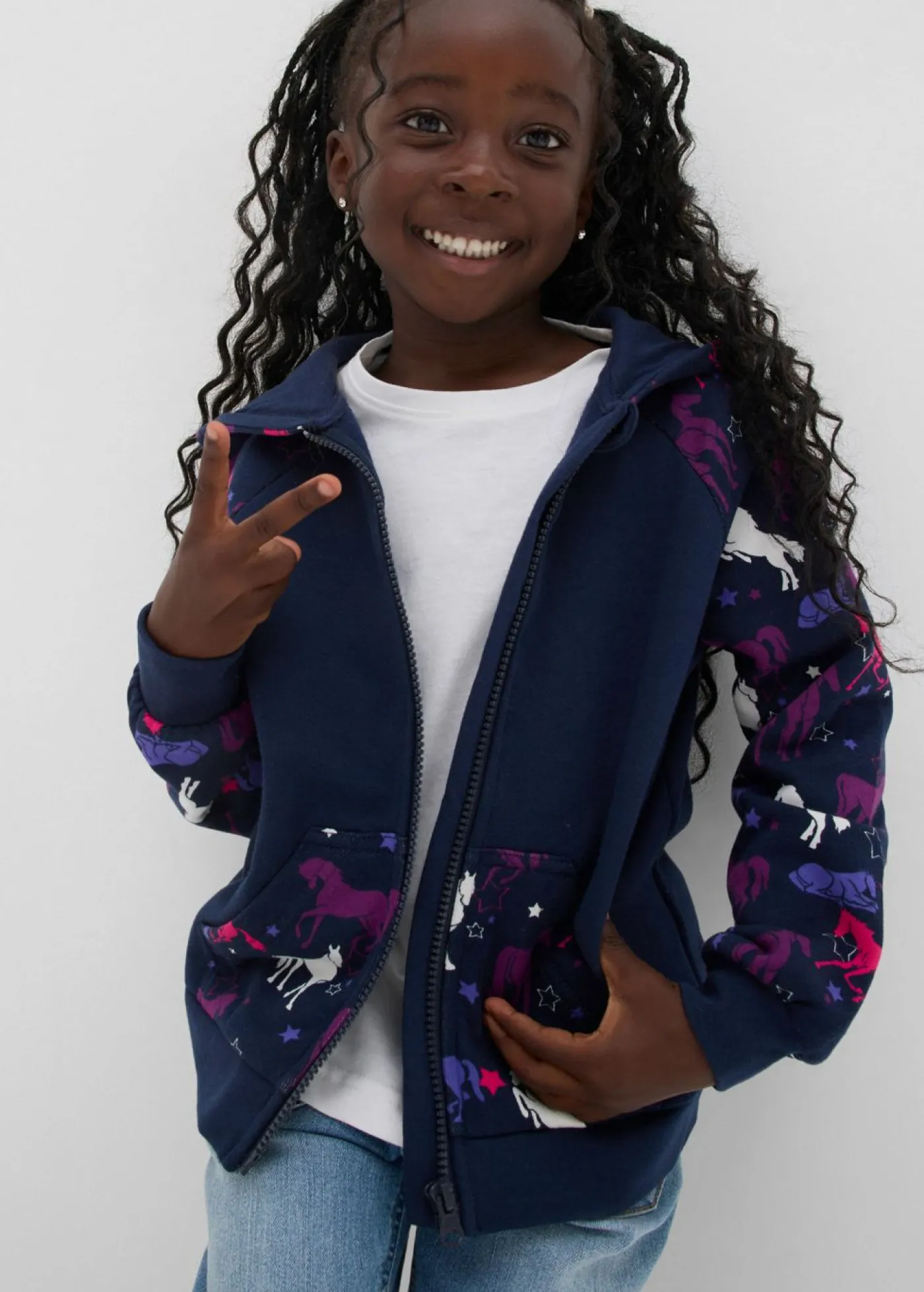 Niños bonprix bonprix Chaqueta tipo sudadera