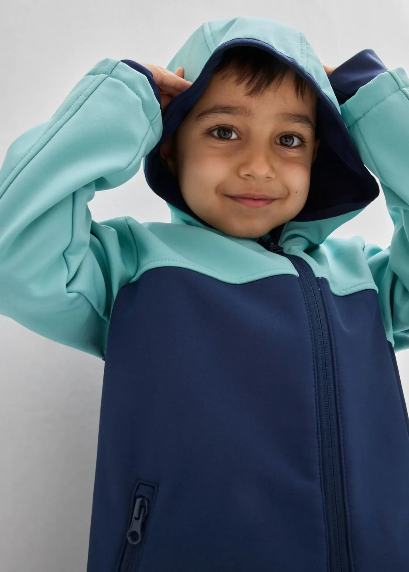Niños bonprix bonprix Chaqueta térmica impermeable de softshell