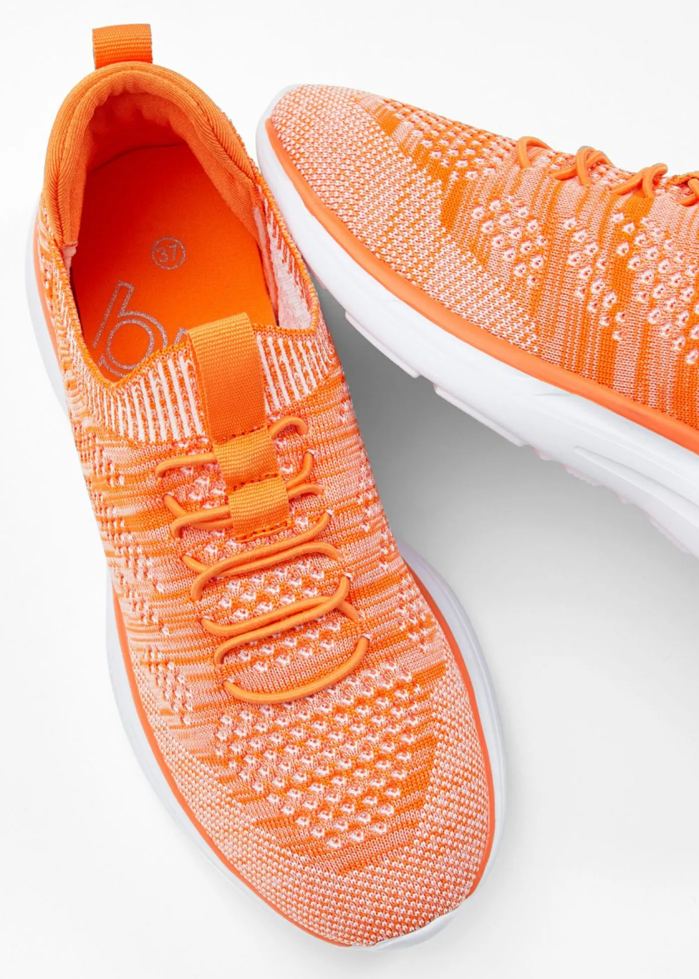 bonprix bonprix Tendencias·Zapatos Veganos|Zapatillas Deportivas>Cómodas zapatillas sin cordones de material suave Naranja claro