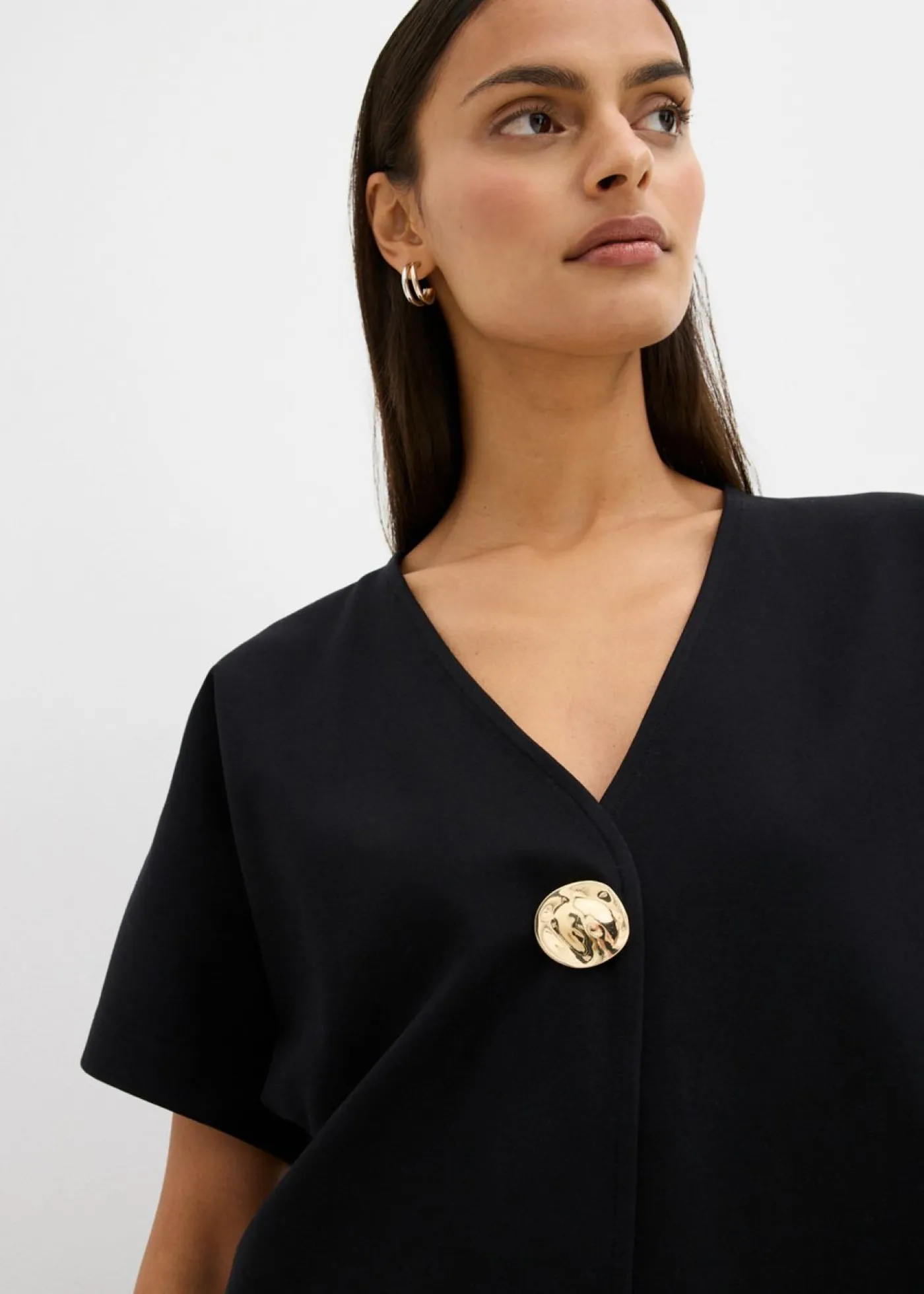 bonprix bonprix Esenciales|Ropa Cómoda>Cómodo chaleco de tejido Punto di Roma con botones decorativos Negro