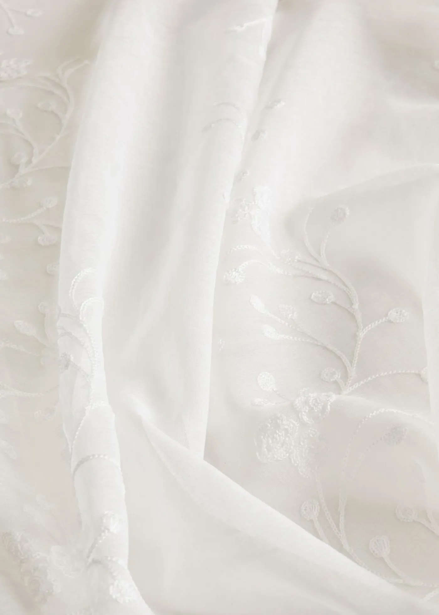 bonprix bonprix Cortina con bordado (1 unidad)