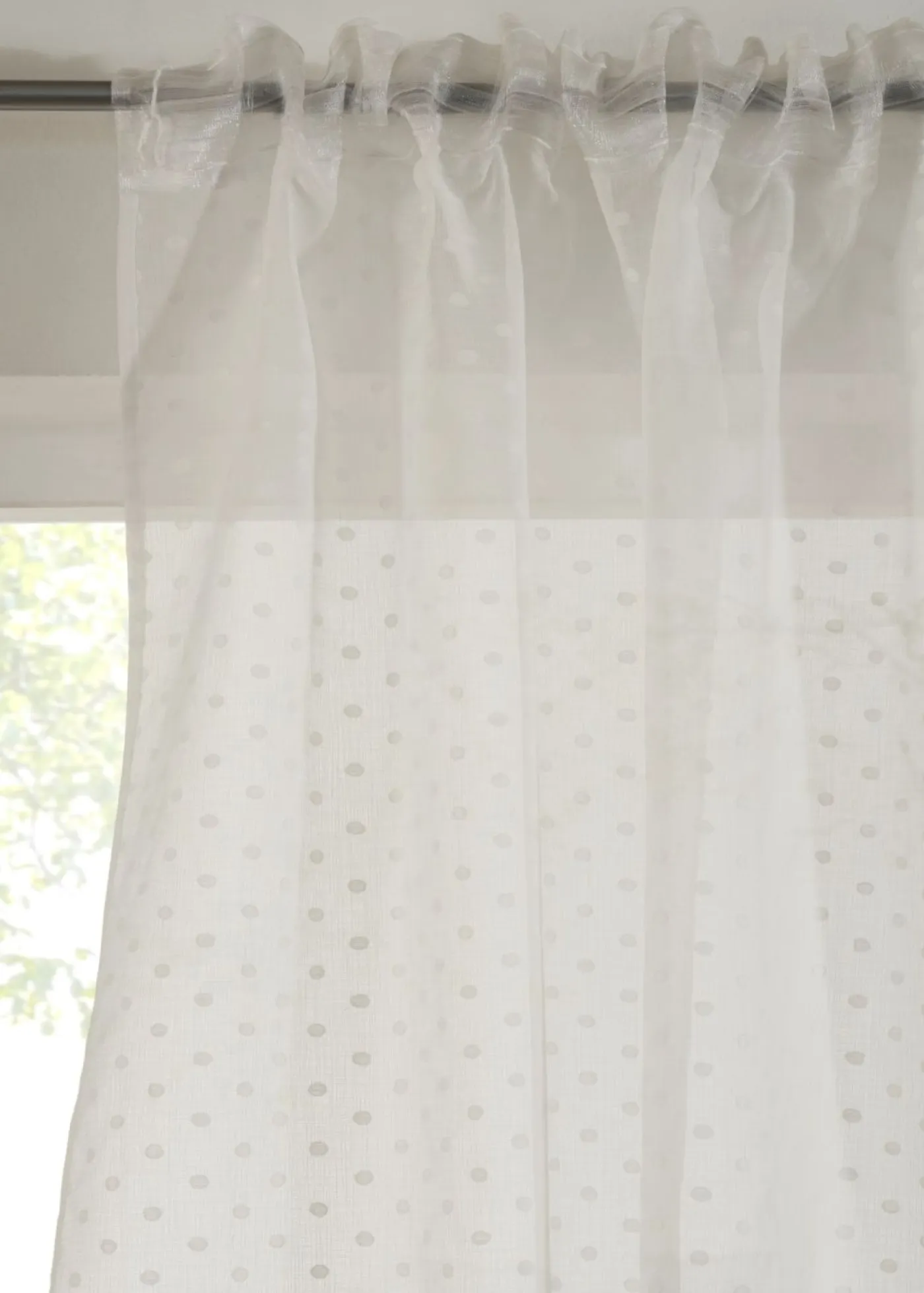 bonprix bonprix Muebles De Sala De Estar·Cortinas De Salón|Todas Las Cortinas>Cortina con lunares de jacquard (1 unidad) blanco topos