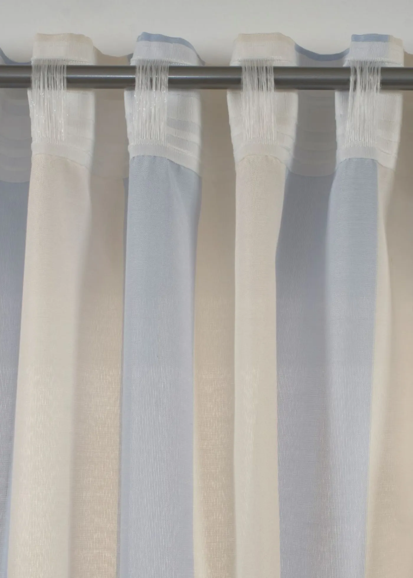 bonprix bonprix Muebles De Sala De Estar·Cortinas De Salón|Primavera>Cortina con rayas y poliéster reciclado (1 unidad) azul/crema rayas verticales