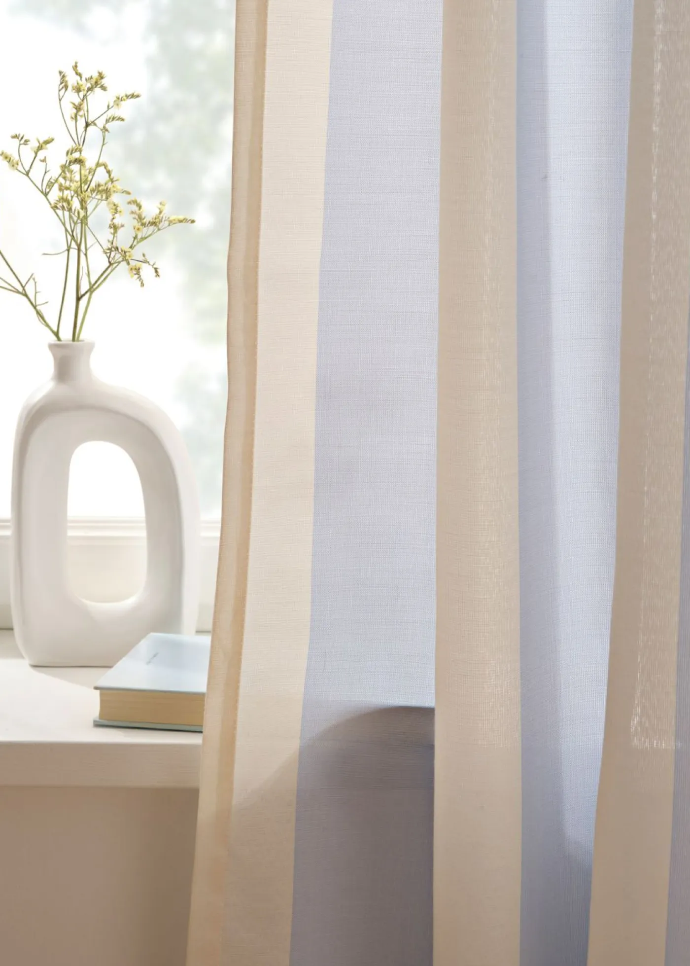 bonprix bonprix Muebles De Sala De Estar·Cortinas De Salón|Primavera>Cortina con rayas y poliéster reciclado (1 unidad) azul/crema rayas verticales