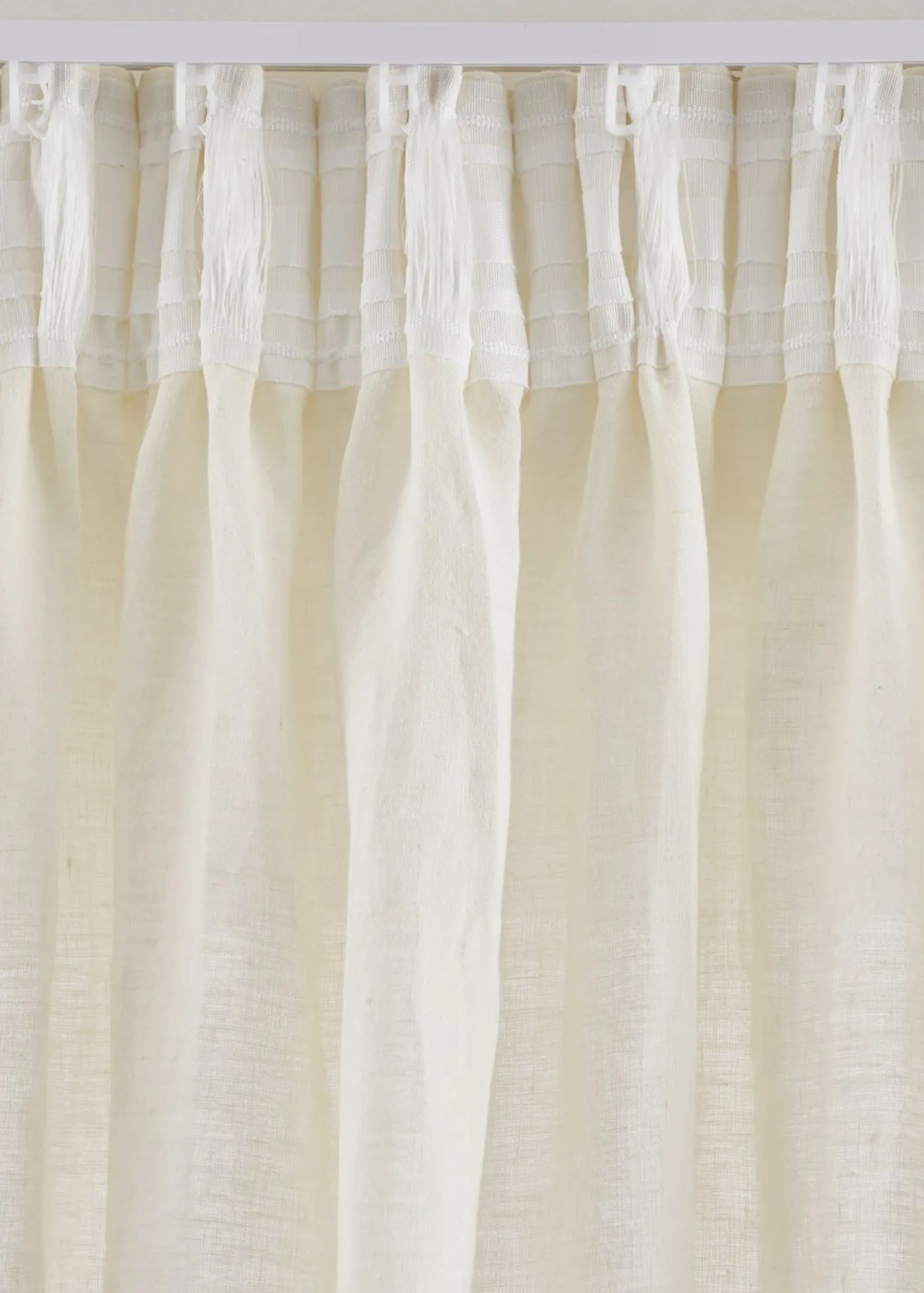 bonprix bonprix Muebles De Sala De Estar·Cortinas De Salón|Cortinas Para Dormitorio>Cortina de lino y algodón (1 unidad) Crema