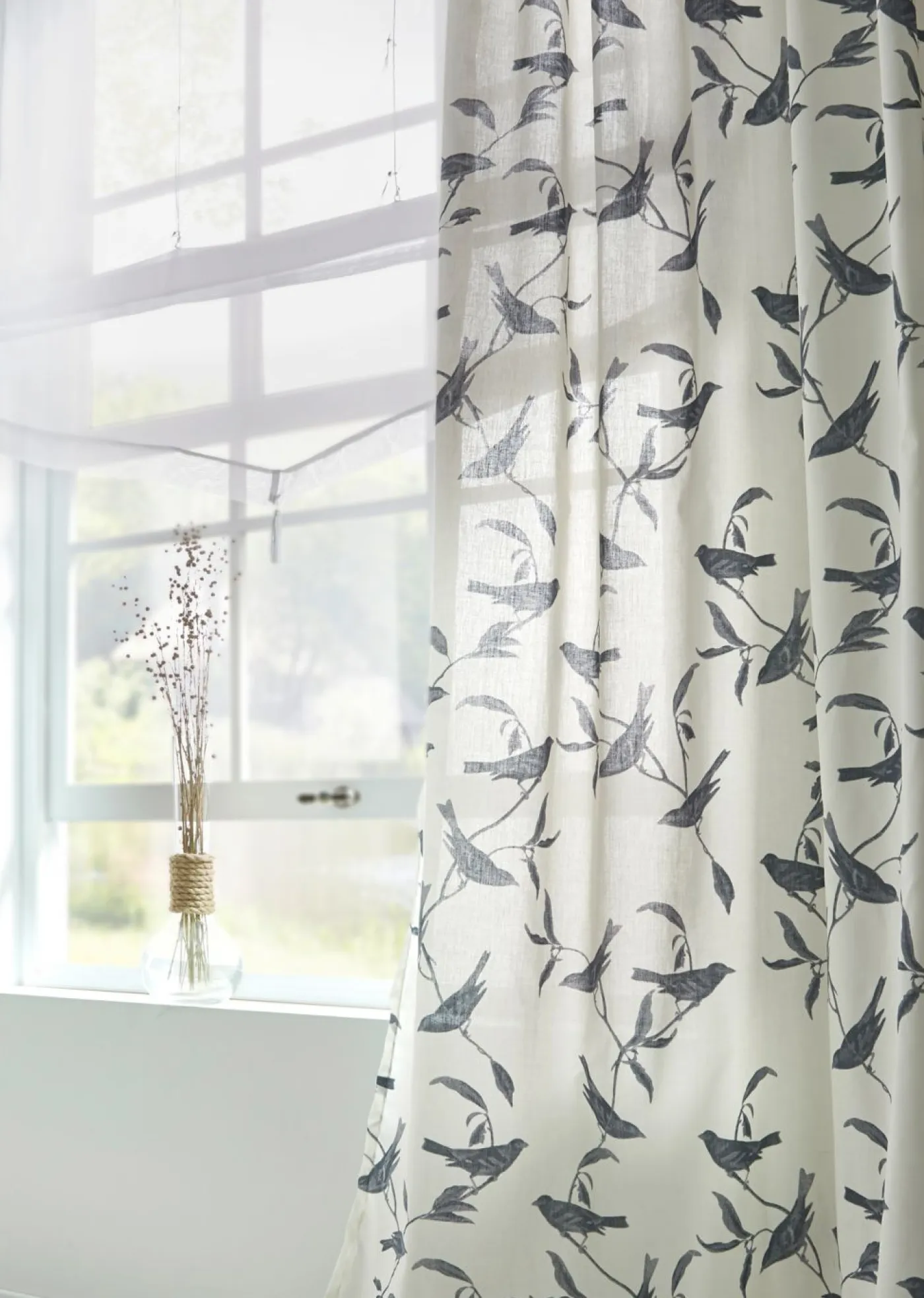 bonprix bonprix Muebles De Sala De Estar·Cortinas De Salón|Cortinas Para Dormitorio>Cortinas con estampado (1 unidad) crudo / gris oscuro