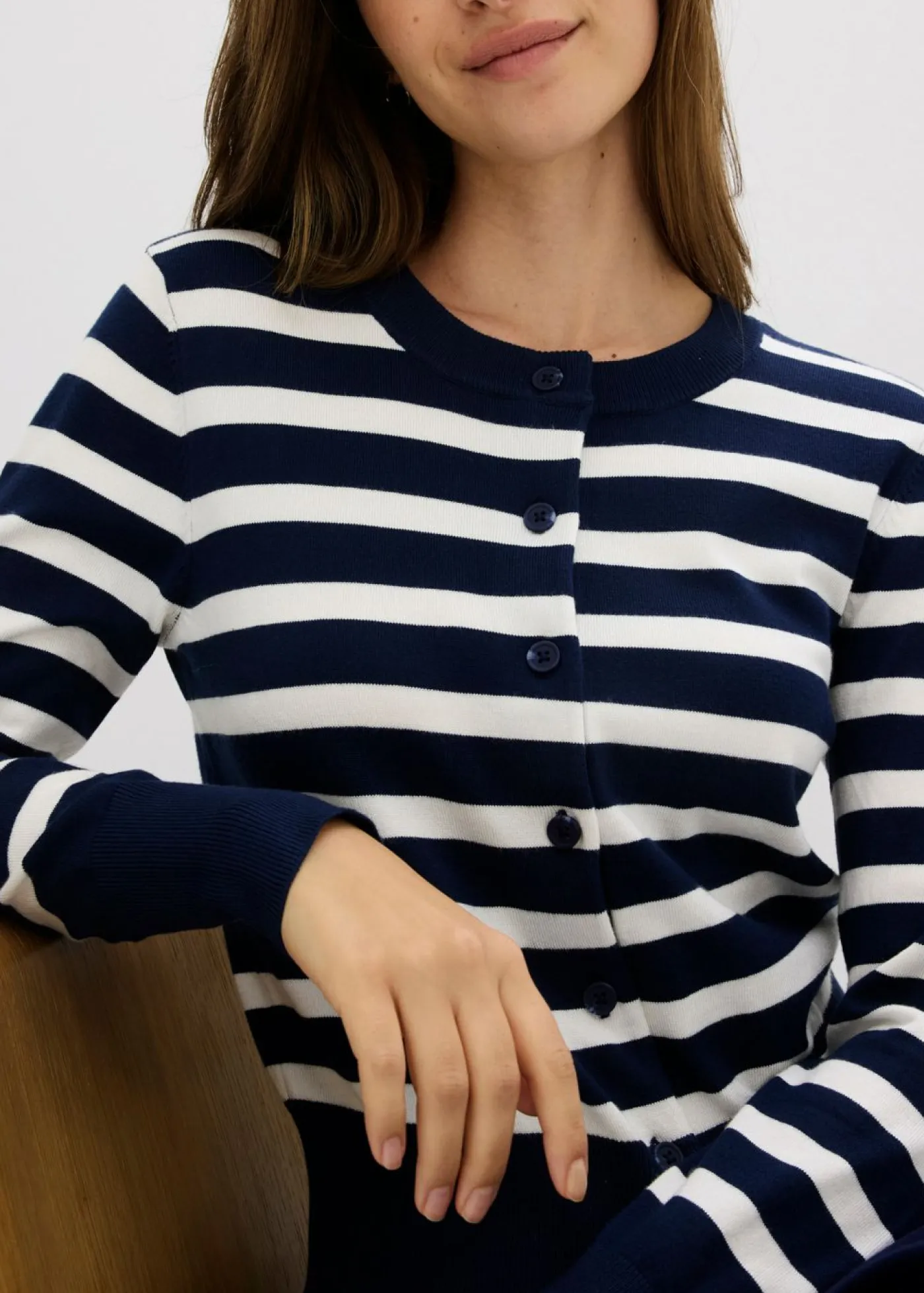 bonprix bonprix Jerséis|Ropa De Punto>Cárdigan de punto fino con rayas azul marino/blanco lana con rayas