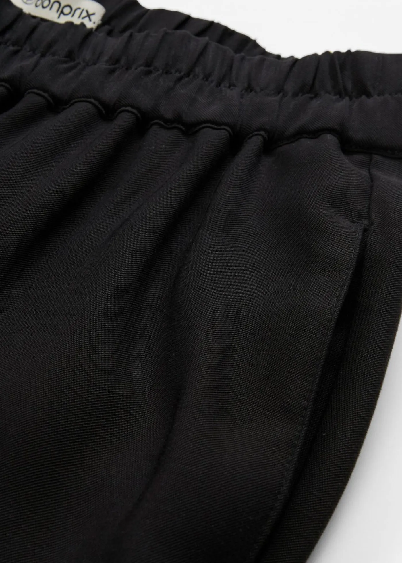 bonprix bonprix Pantalones>Culotte de mezcla de viscosa suave Negro
