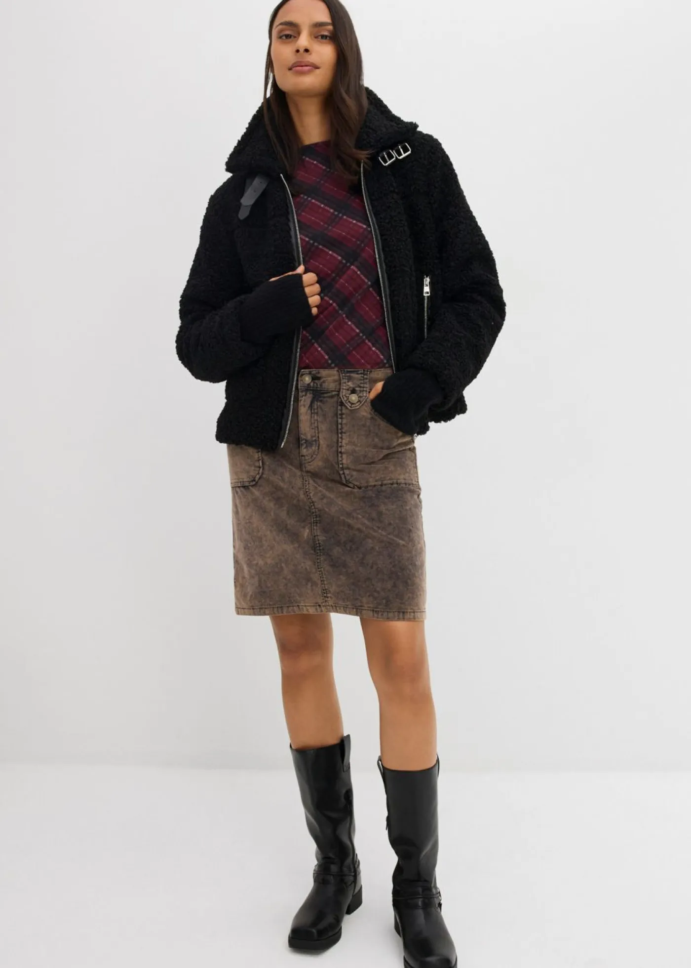 Mujer bonprix bonprix Falda corta de pana con efecto desgastado