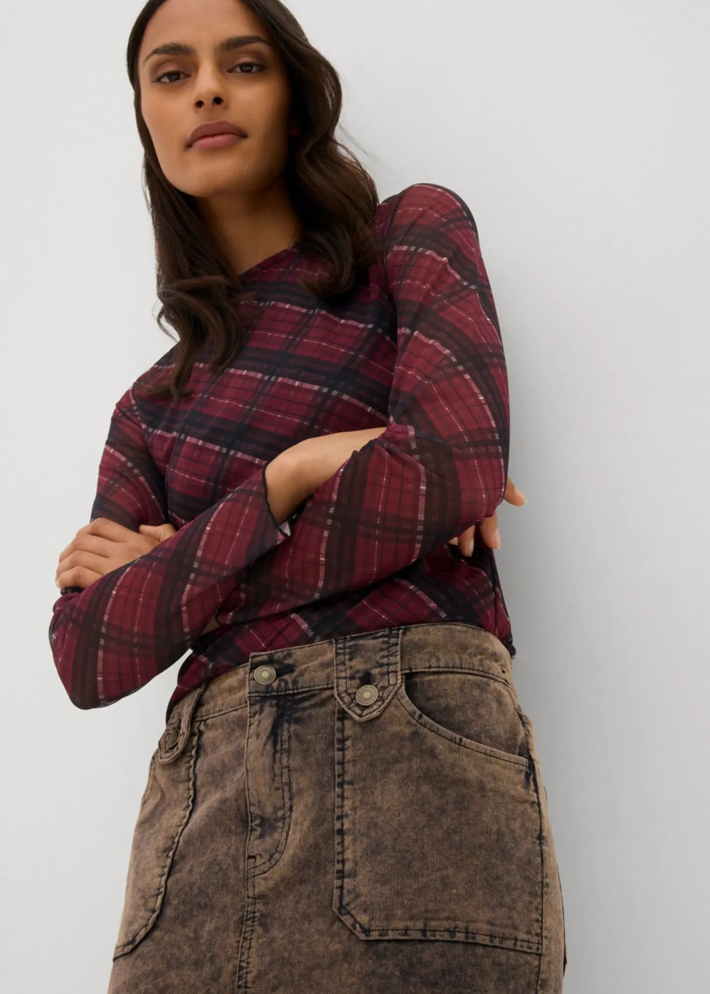 Mujer bonprix bonprix Falda corta de pana con efecto desgastado