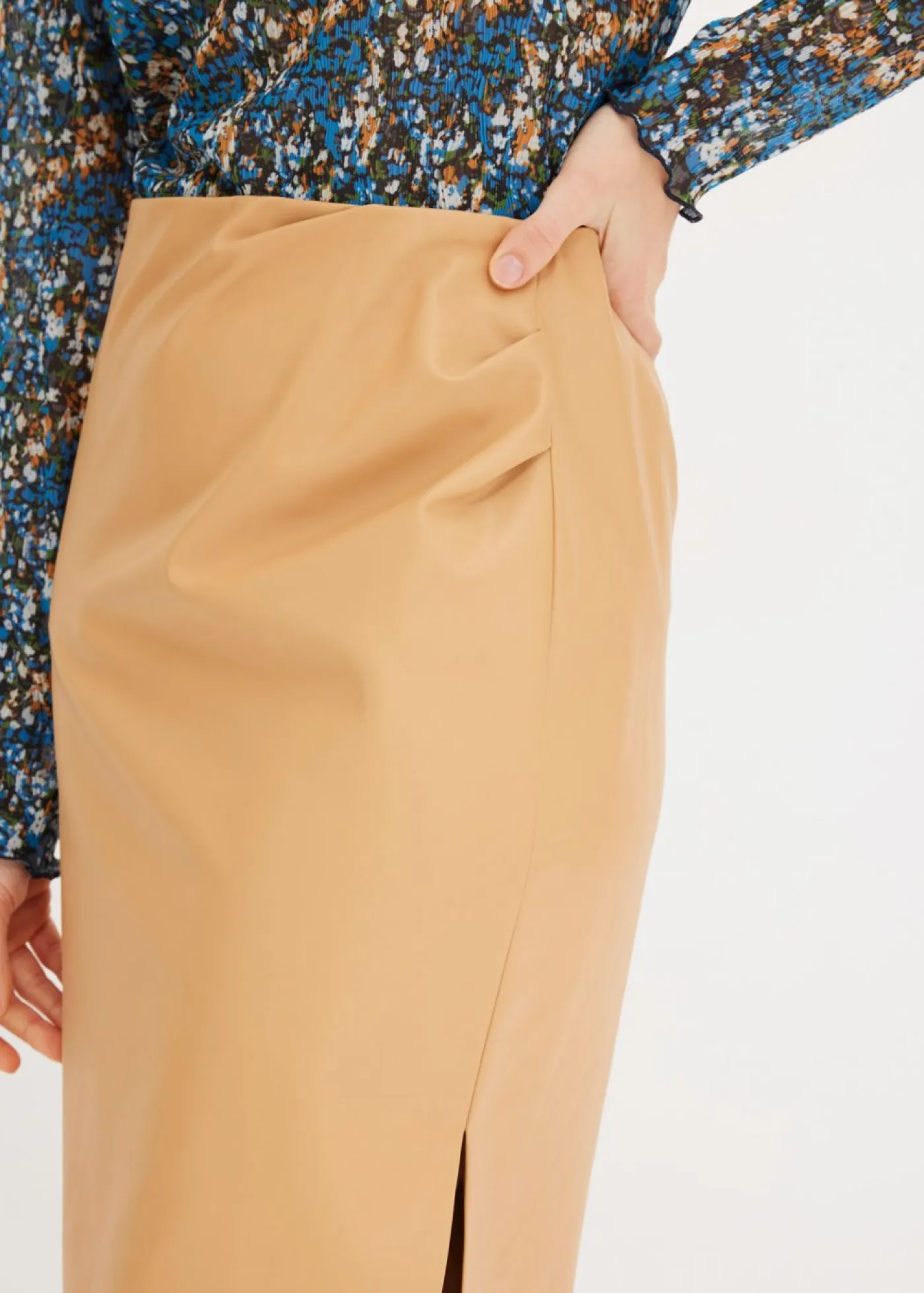 bonprix bonprix Faldas>Falda de imitación de cuero Capuchino