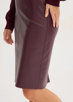 Mujer bonprix bonprix Falda de piel sintética hasta la rodilla con ajuste favorecedor