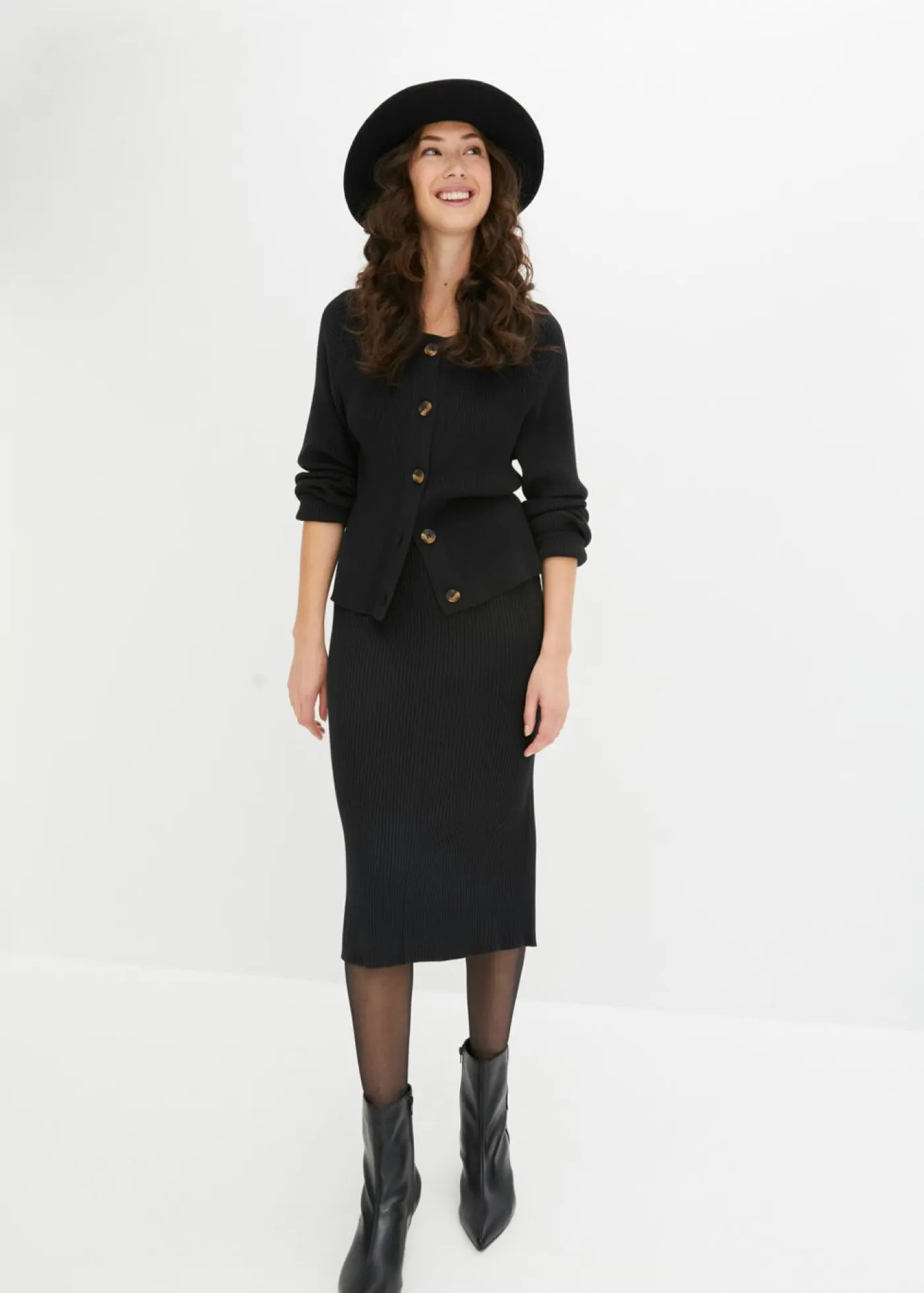 Mujer bonprix bonprix Falda de punto de canalé de mezcla de viscosa