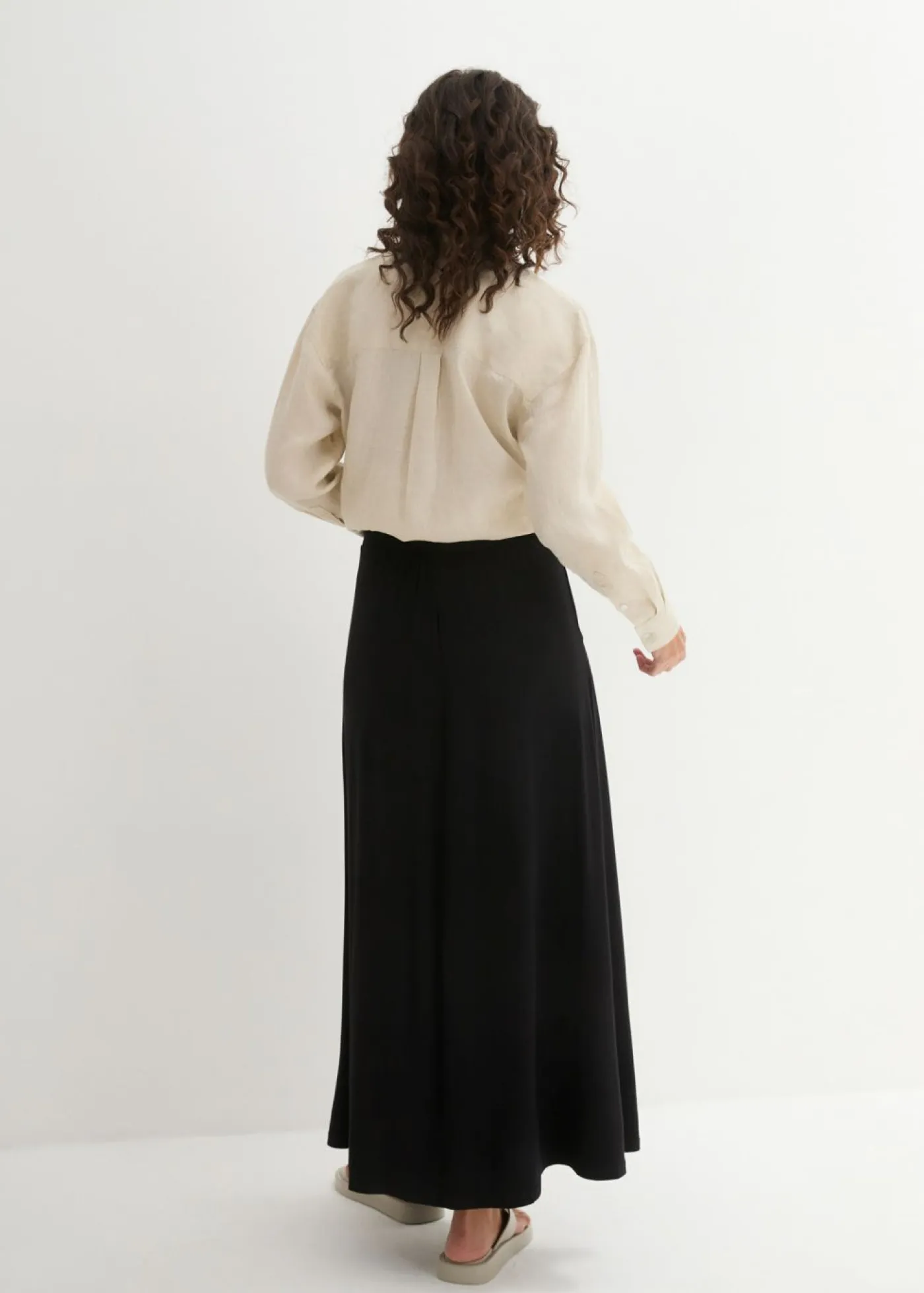 bonprix bonprix Faldas>Falda de punto en mezcla de viscosa Negro