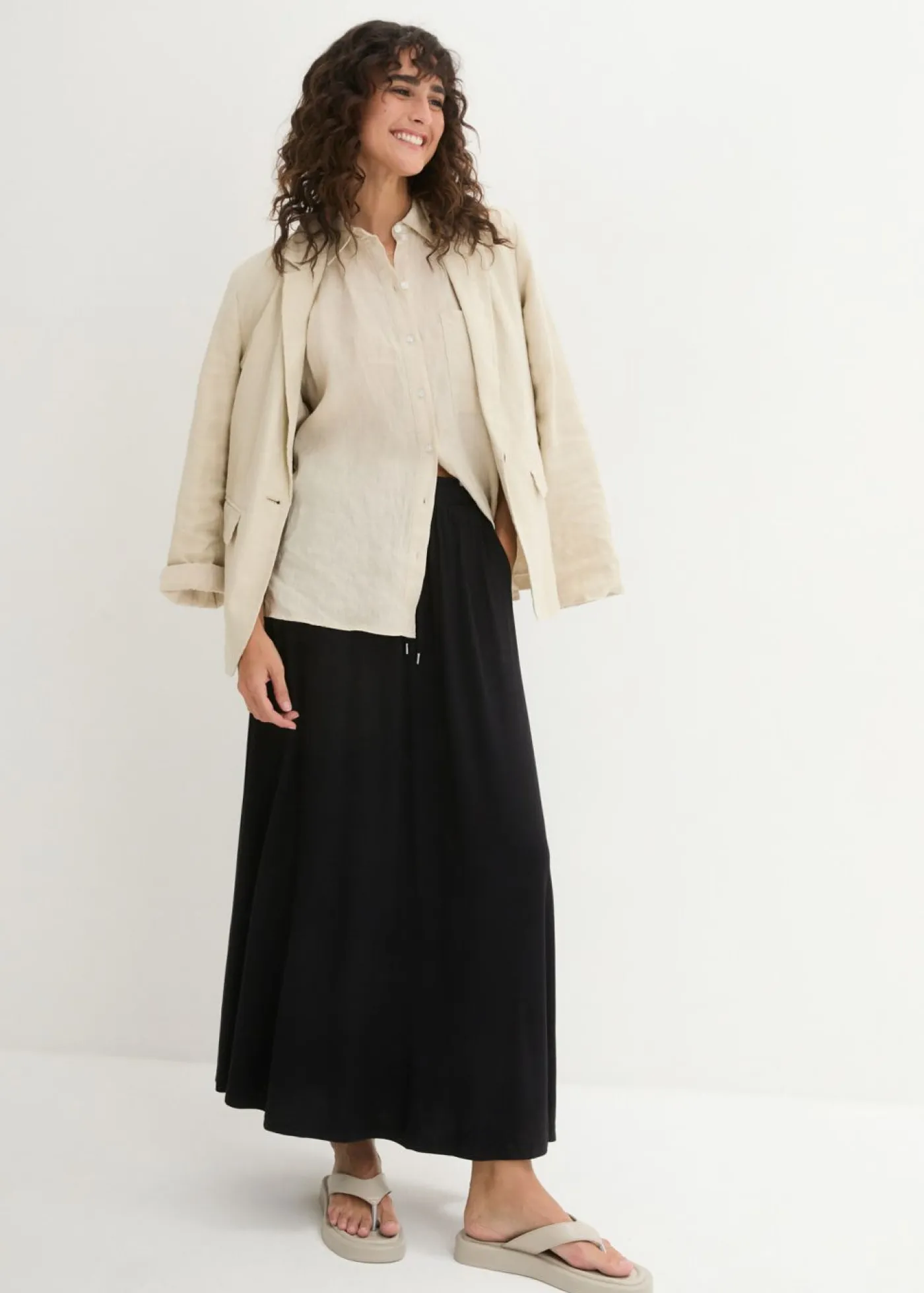 bonprix bonprix Faldas>Falda de punto en mezcla de viscosa Negro