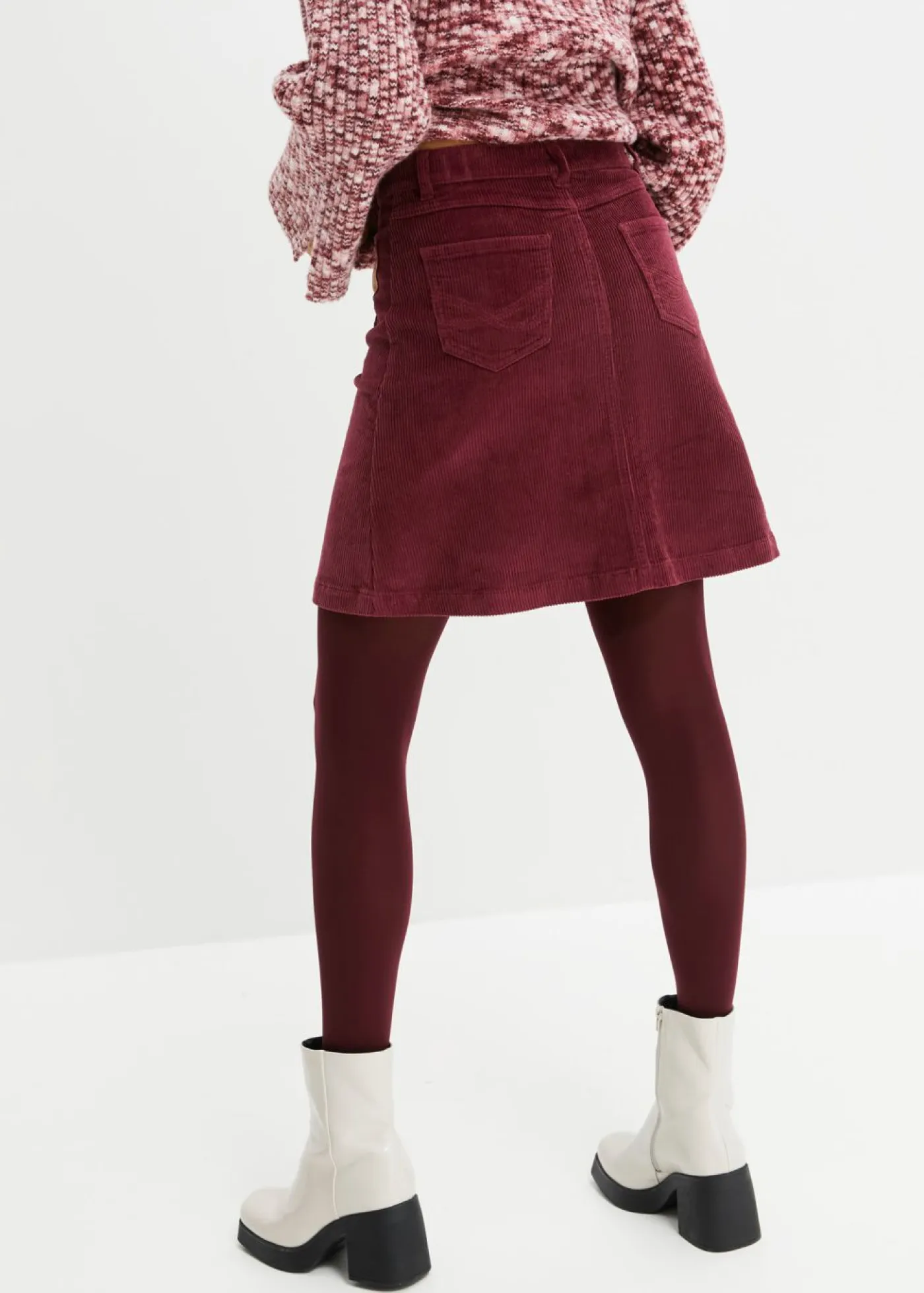 bonprix bonprix Faldas>Falda elástica de pana con botones rojo avellana