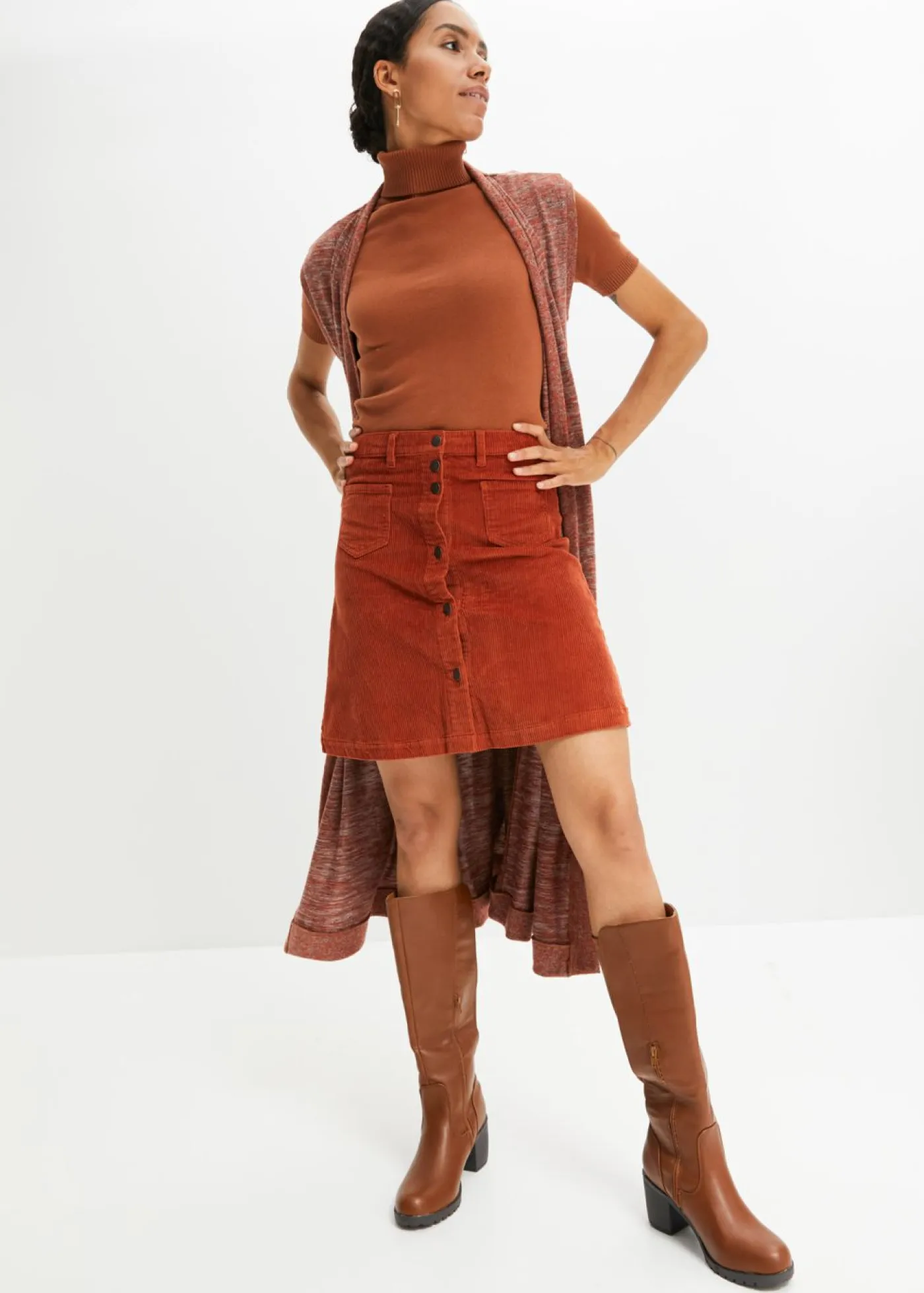 bonprix bonprix Faldas>Falda elástica de pana con botones óxido