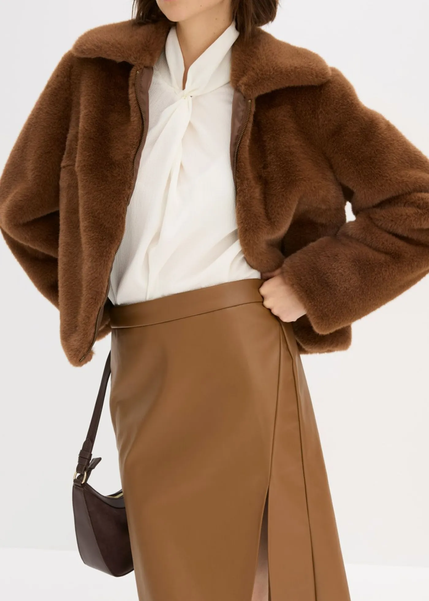 bonprix bonprix Faldas>Falda lápiz de piel sintética marrón pimienta