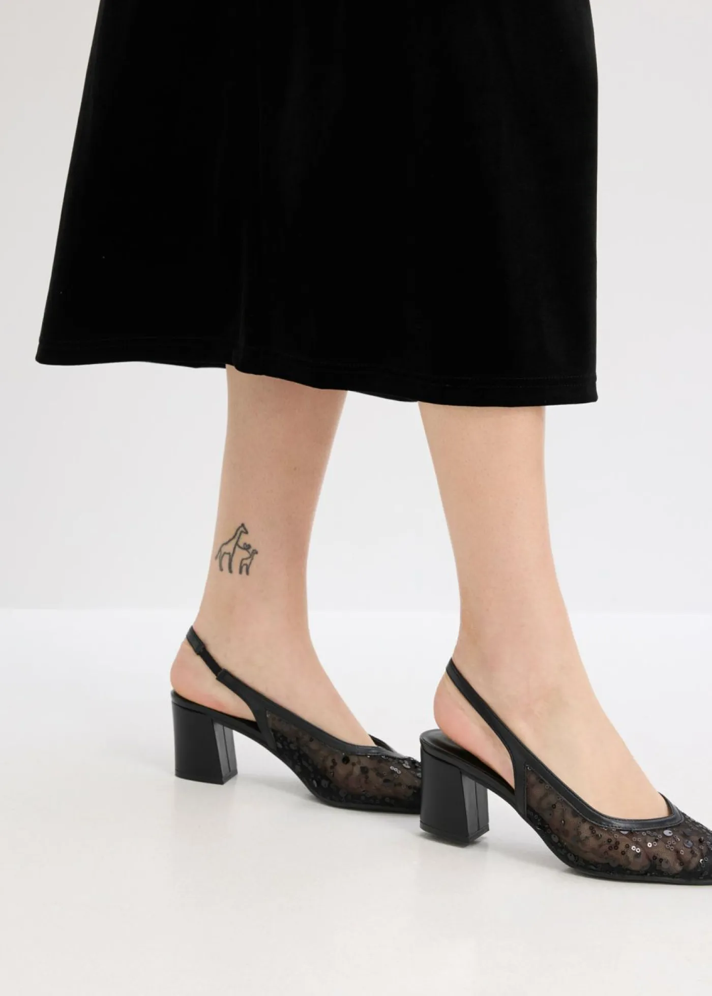 bonprix bonprix Faldas>Falda midi Negro