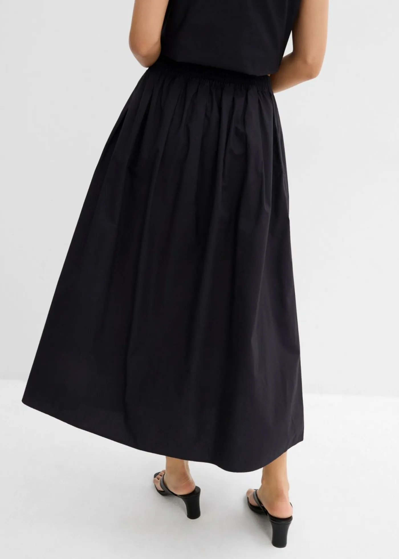 bonprix bonprix Conjuntos De Ropa|Esenciales>Falda midi de algodón puro Negro