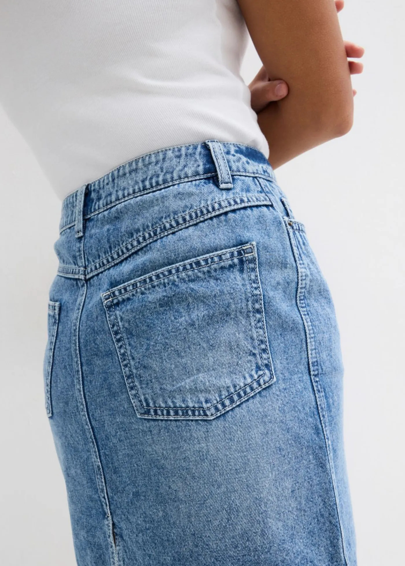 bonprix bonprix Faldas>Falda vaquera poco elástica de talle medio azul medio denim usado