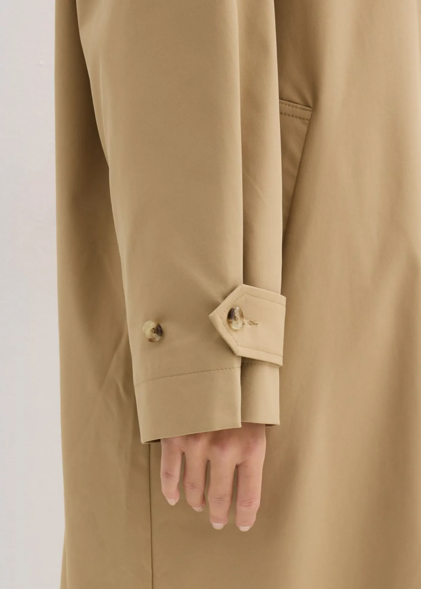 bonprix bonprix Esenciales|Chaquetas Y Abrigos>Gabardina con trabillas Marrón caqui