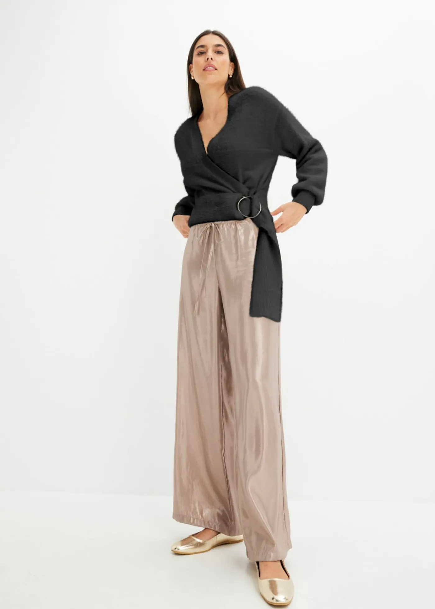 Mujer bonprix bonprix Jersey cruzado con accesorio