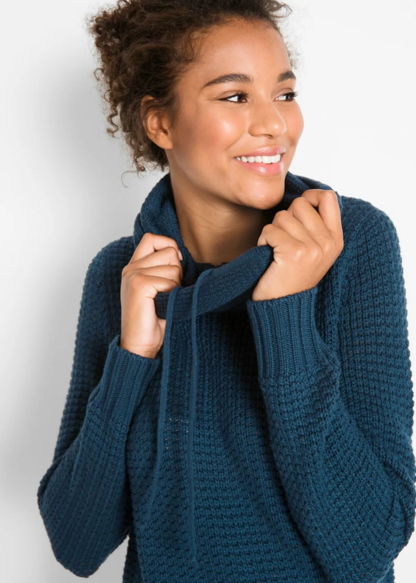 bonprix bonprix Jerséis|Ropa De Punto>Jersey de cuello alto con cordones Azul marino