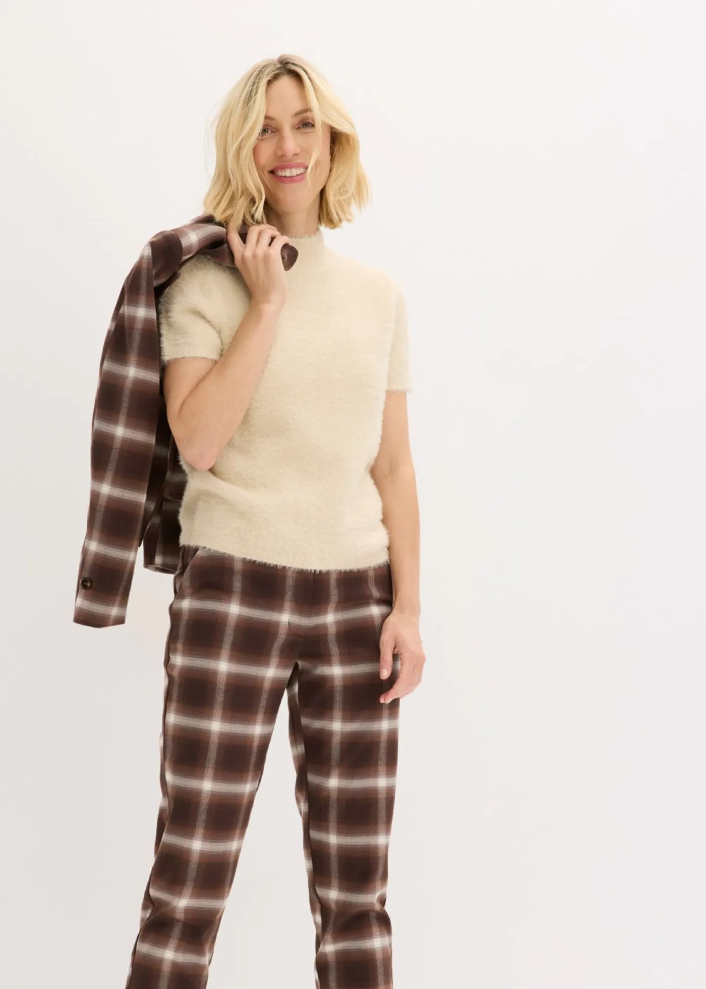 bonprix bonprix Jerséis|Ropa De Punto>Jersey de hilo de plumas gris guijarro