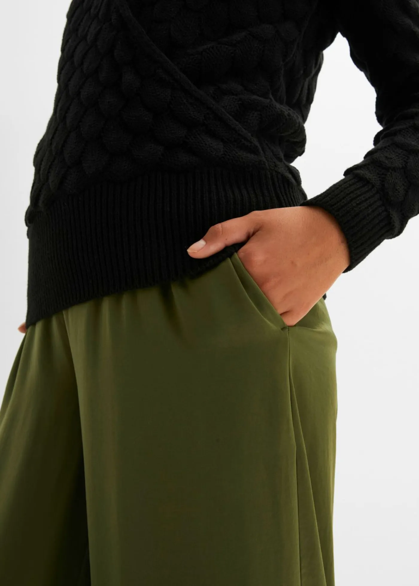 bonprix bonprix Jerséis|Ropa De Punto>Jersey de punto ajour con aspecto cruzado Negro