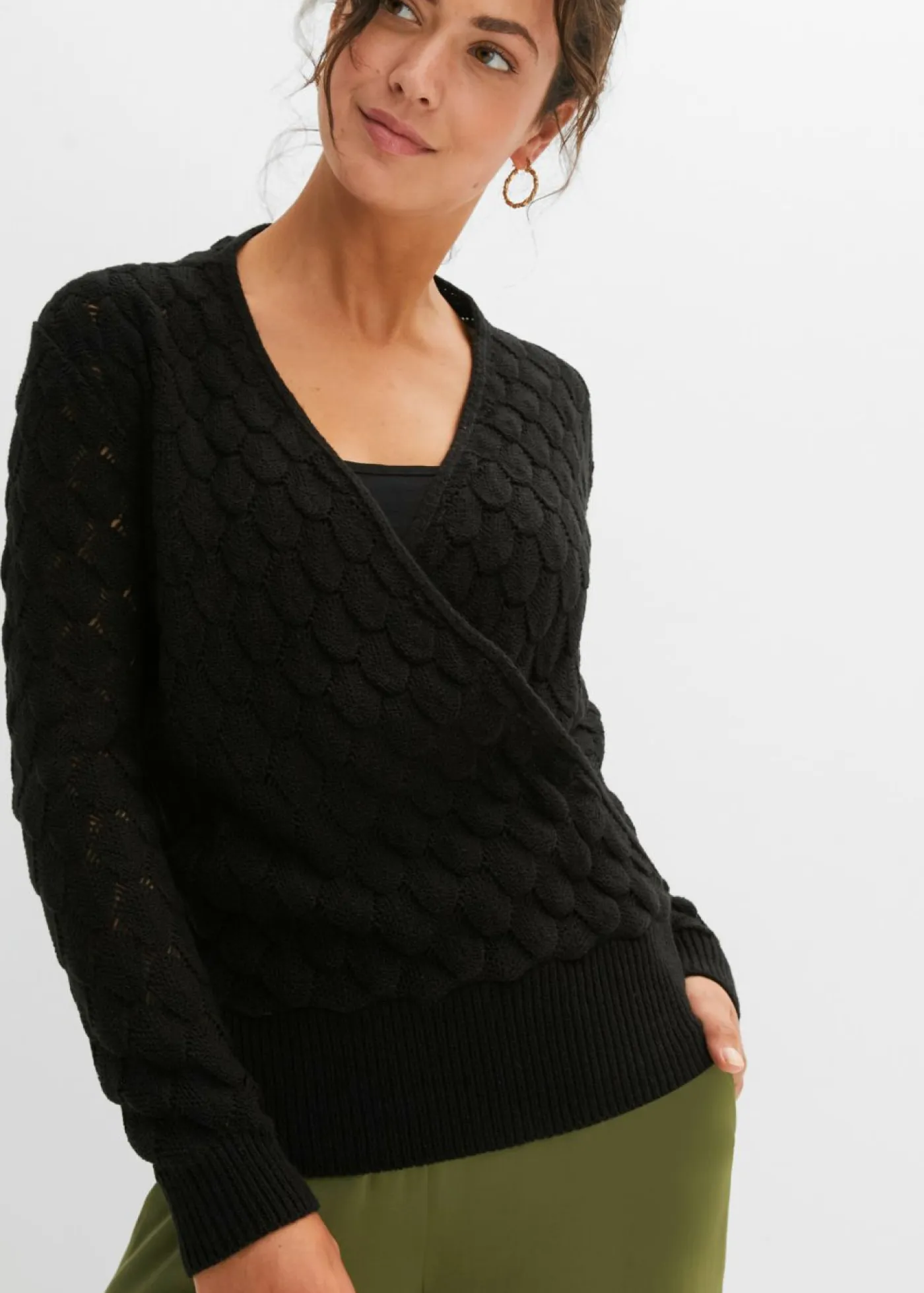 bonprix bonprix Jerséis|Ropa De Punto>Jersey de punto ajour con aspecto cruzado Negro