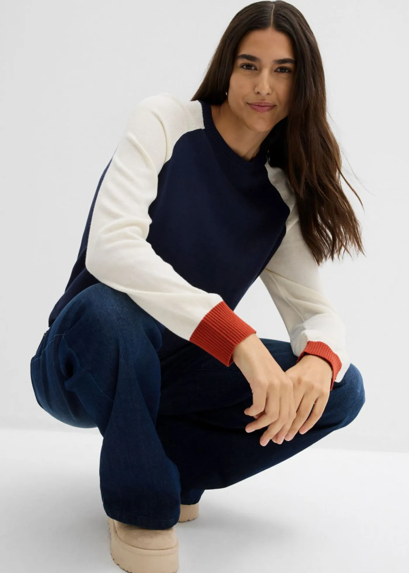 bonprix bonprix Jerséis|Ropa De Punto>Jersey de punto fino con mangas raglán beige natural-azul marino-té rojo