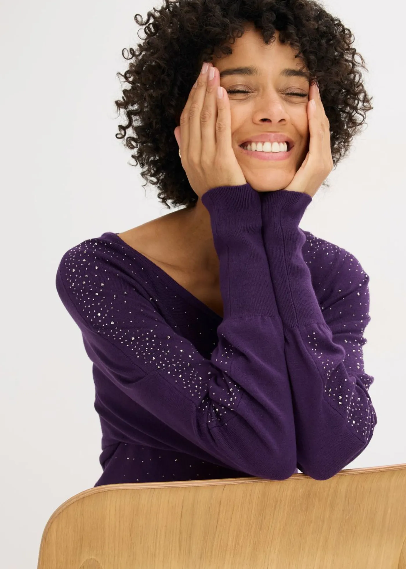 Mujer bonprix bonprix Jersey de punto fino con aplicación de piedras brillantes