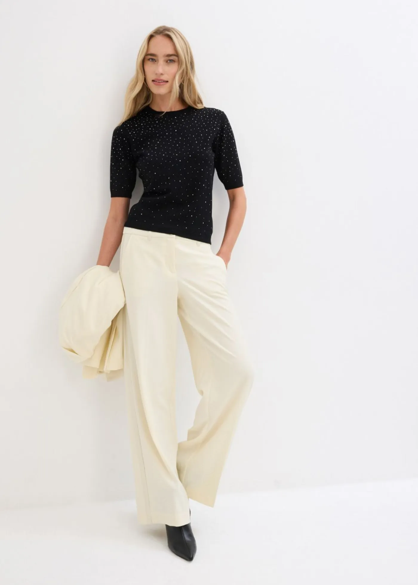 bonprix bonprix Jerséis|Ropa De Punto>Jersey de punto fino de media manga con piedras brillantes Negro