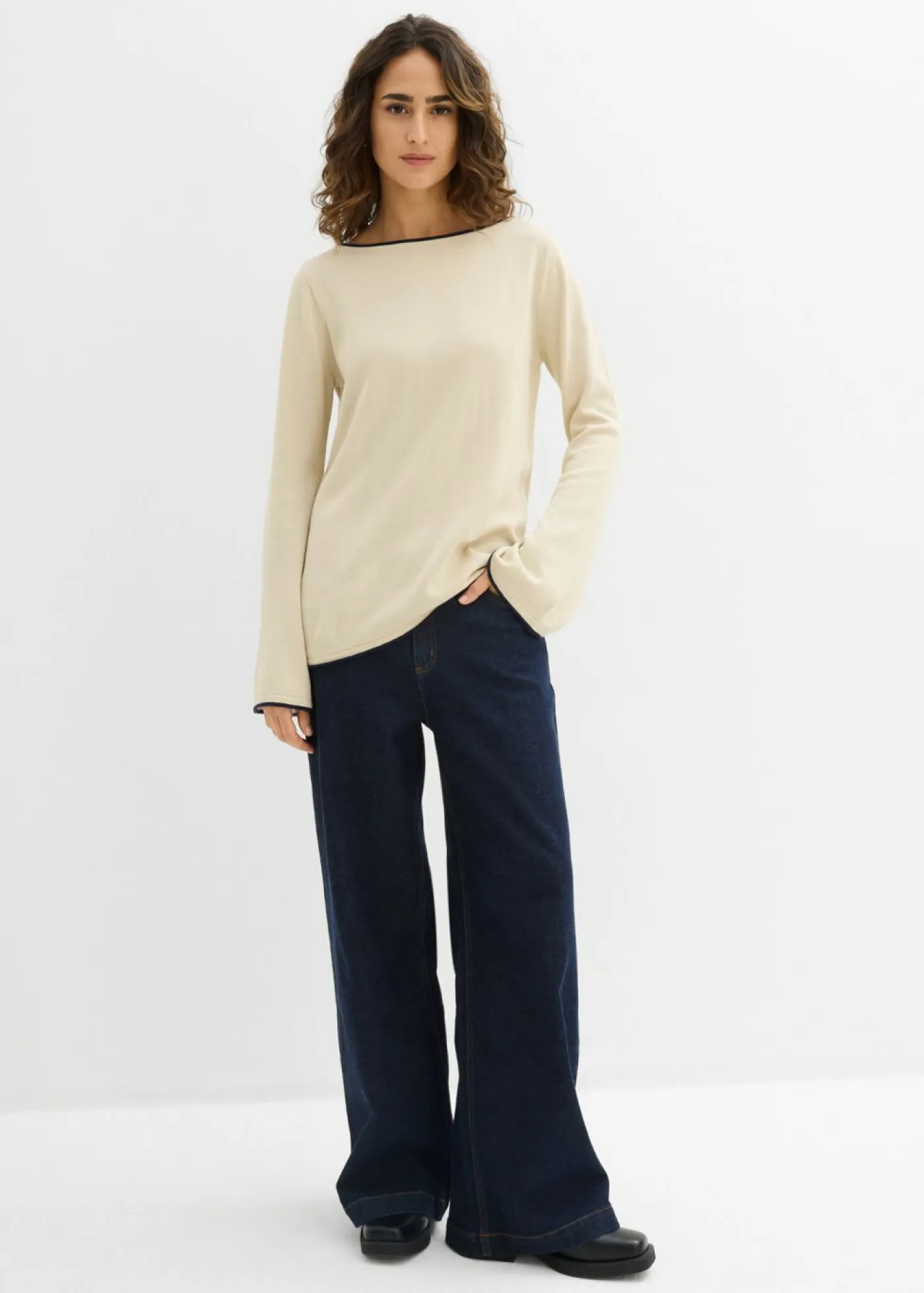 bonprix bonprix Jerséis|Ropa De Punto>Jersey de punto fino de mezcla de algodón arena claro-azul marino