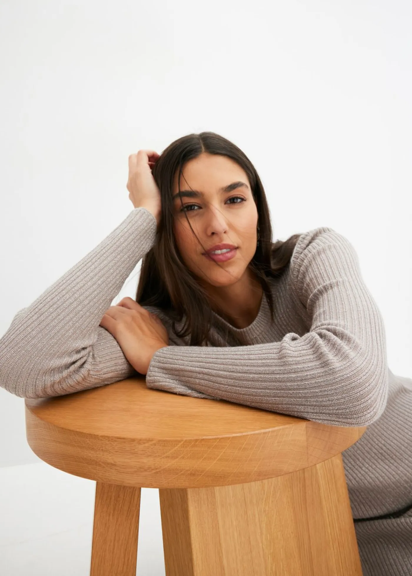 bonprix bonprix Jerséis|Ropa De Punto>Jersey de punto fino de mezcla de viscosa suave plata/piedra natural