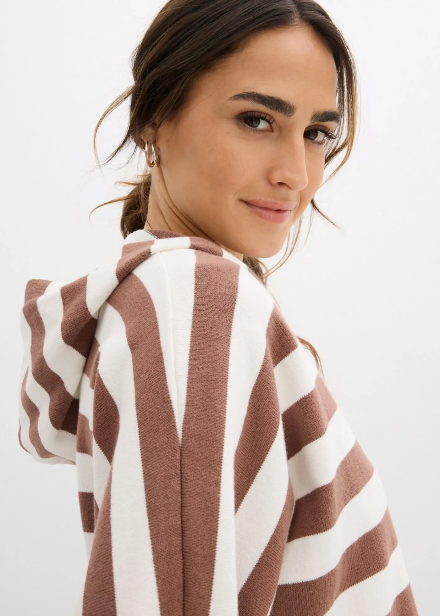 bonprix bonprix Jerséis|Ropa De Punto>Jersey de punto fino oversize de mezcla de algodón blanco perla-marrón castaño con rayas