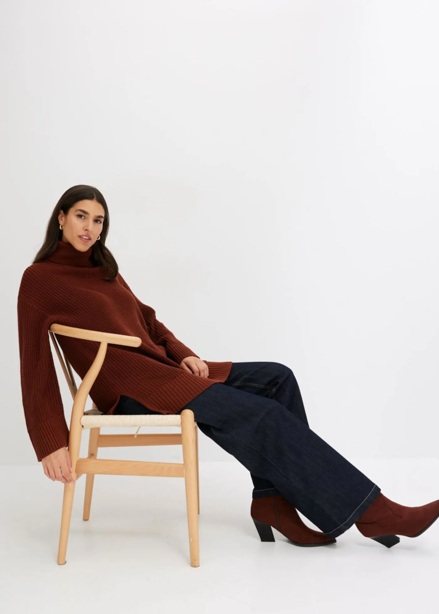 Mujer bonprix bonprix Jersey holgado de cuello vuelto de mezcla de algodón