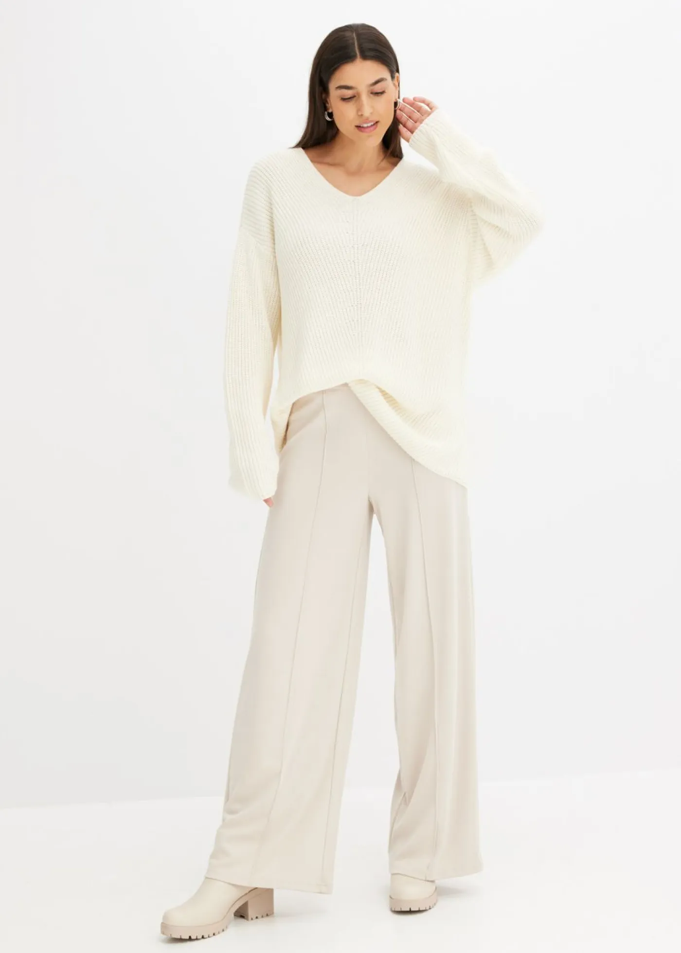 bonprix bonprix Jerséis|Ropa De Punto>Jersey holgado de mezcla de lana Blanco-crema