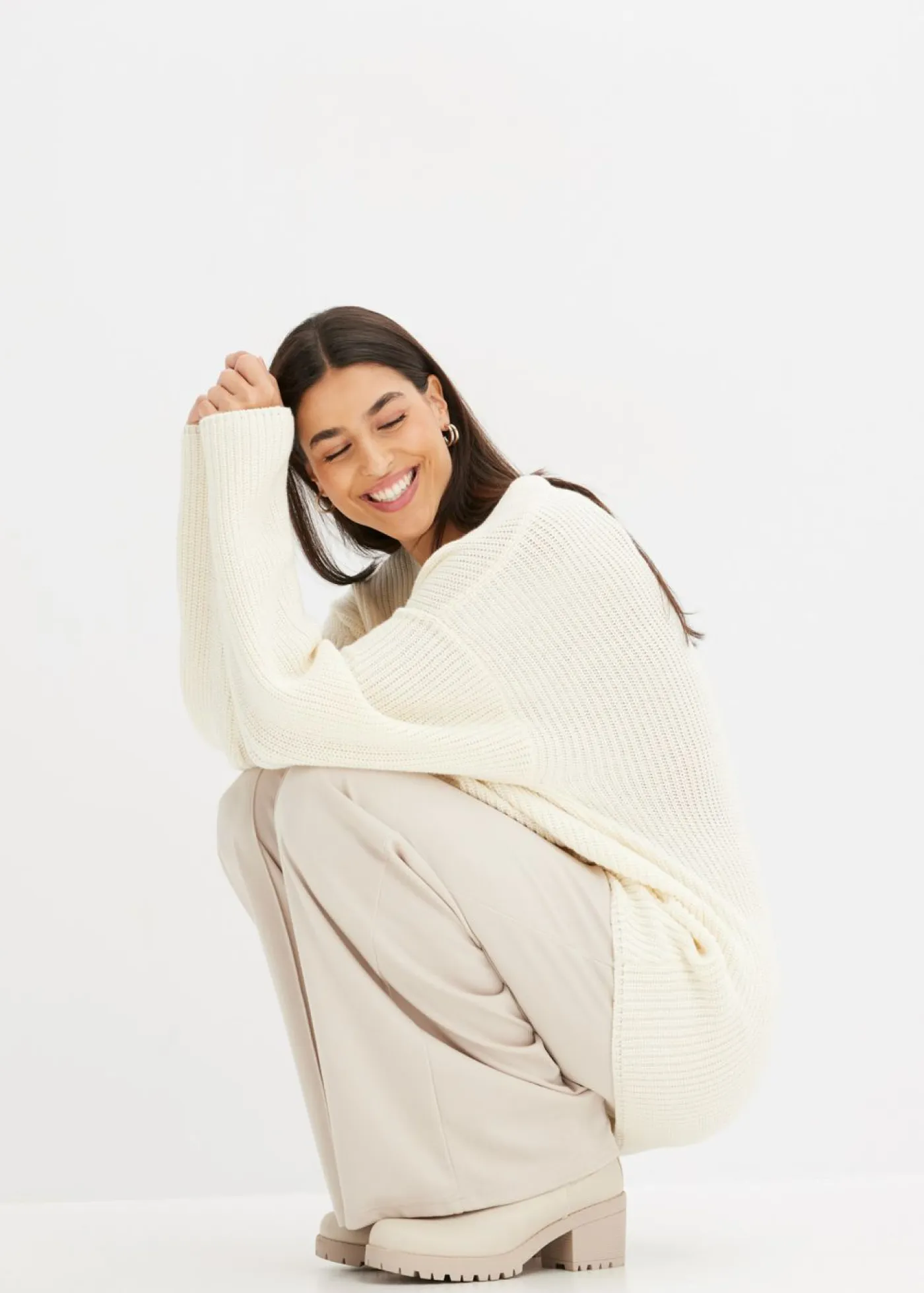 bonprix bonprix Jerséis|Ropa De Punto>Jersey holgado de mezcla de lana Blanco-crema