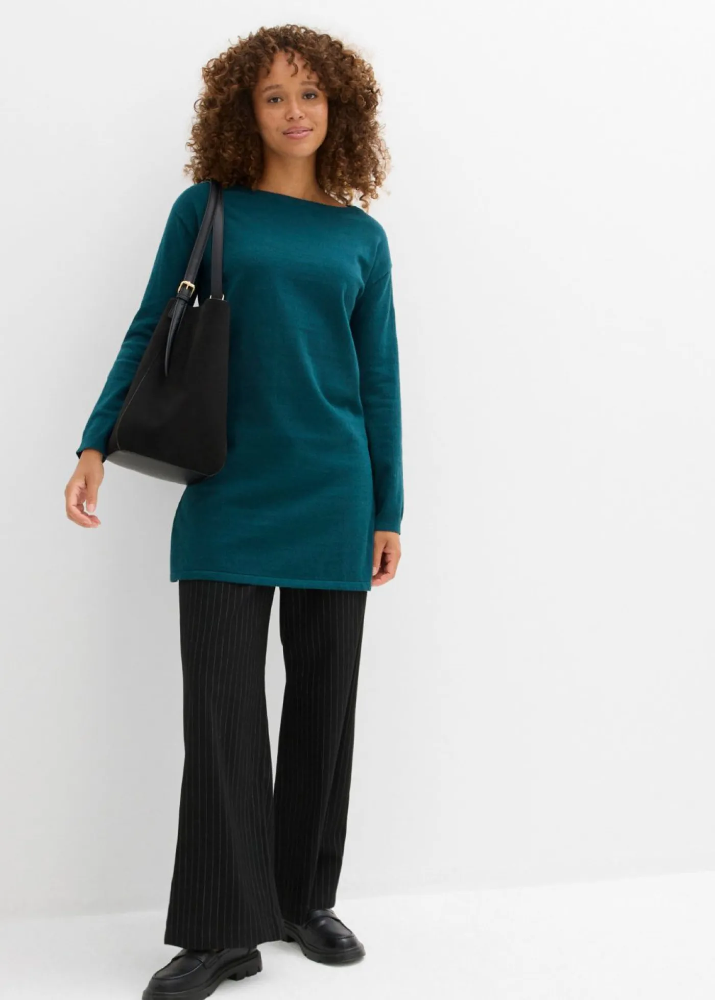 bonprix bonprix Básicos|Jerséis>Jersey largo con algodón reciclado Verde