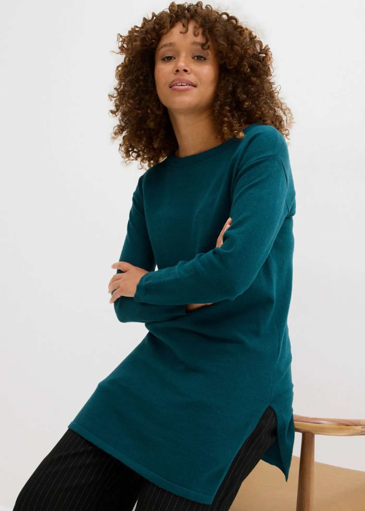 bonprix bonprix Básicos|Jerséis>Jersey largo con algodón reciclado Verde