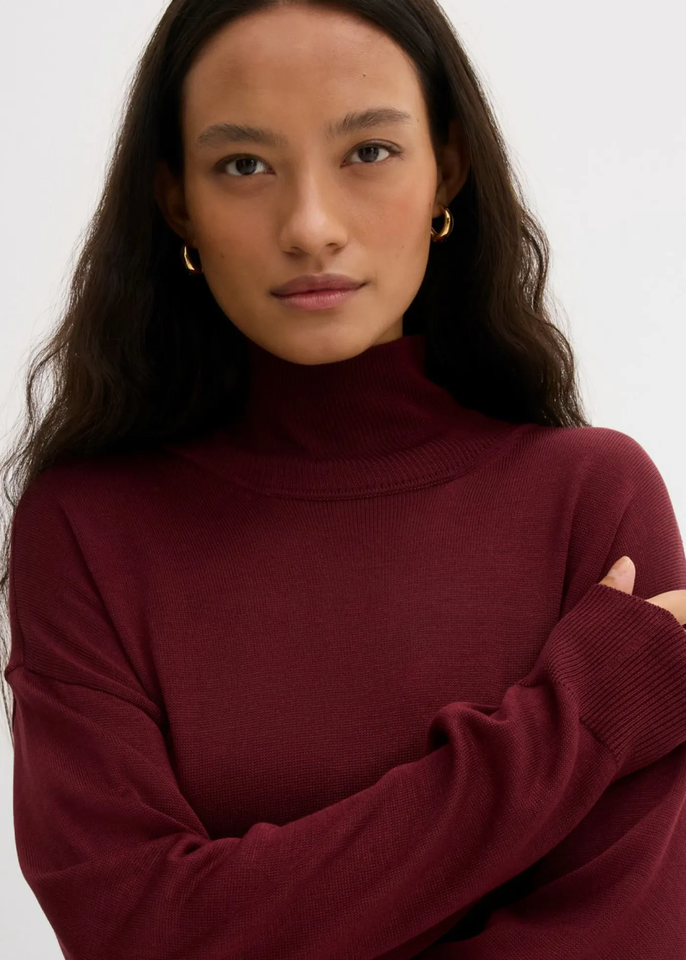 bonprix bonprix Esenciales|Jerséis>Jersey ligero de punto fino con cuello alto ancho, en mezcla de viscosa rojo avellana