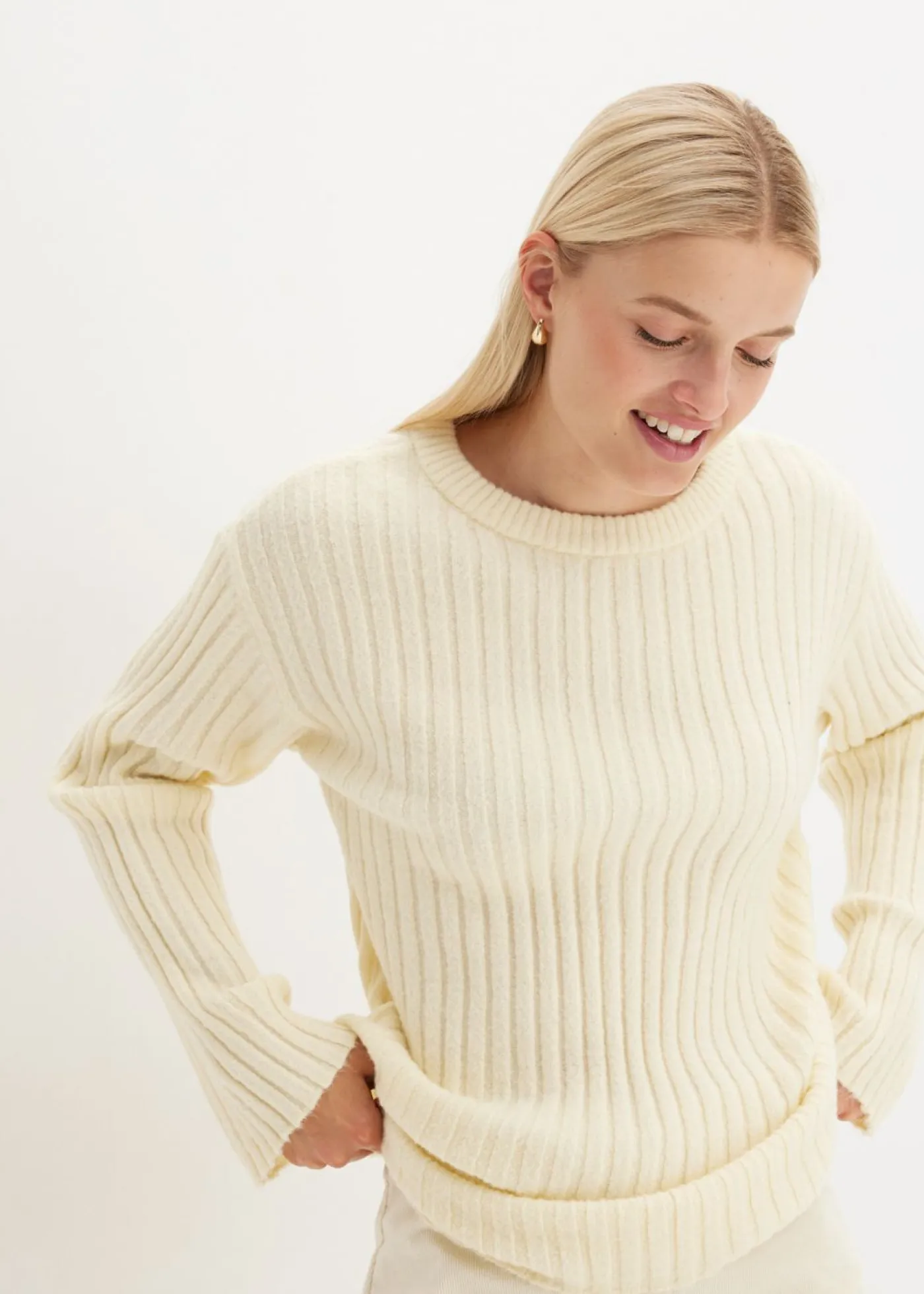 bonprix bonprix Jerséis|Ropa De Punto>Jersey oversize Blanco-crema