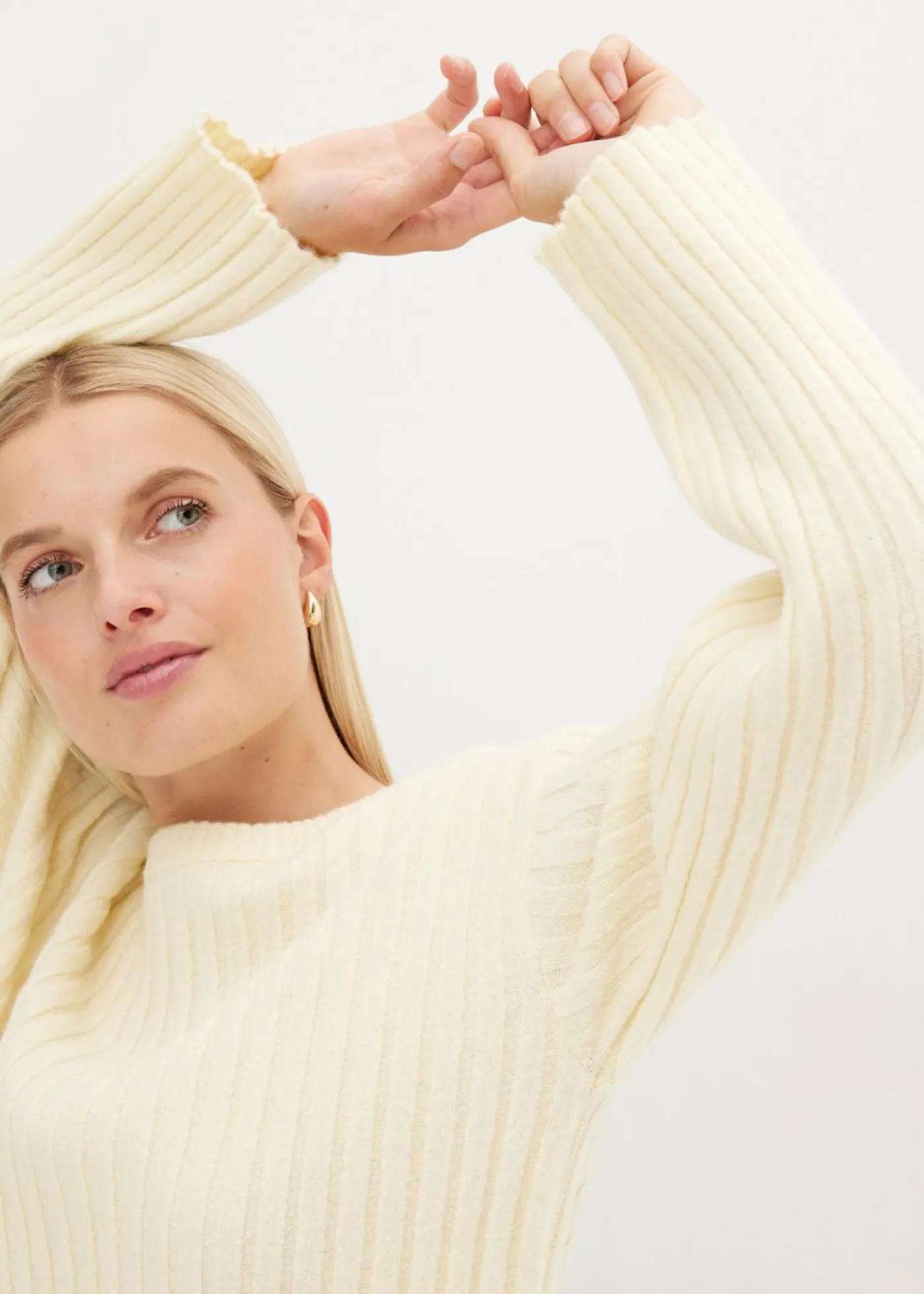 bonprix bonprix Jerséis|Ropa De Punto>Jersey oversize Blanco-crema