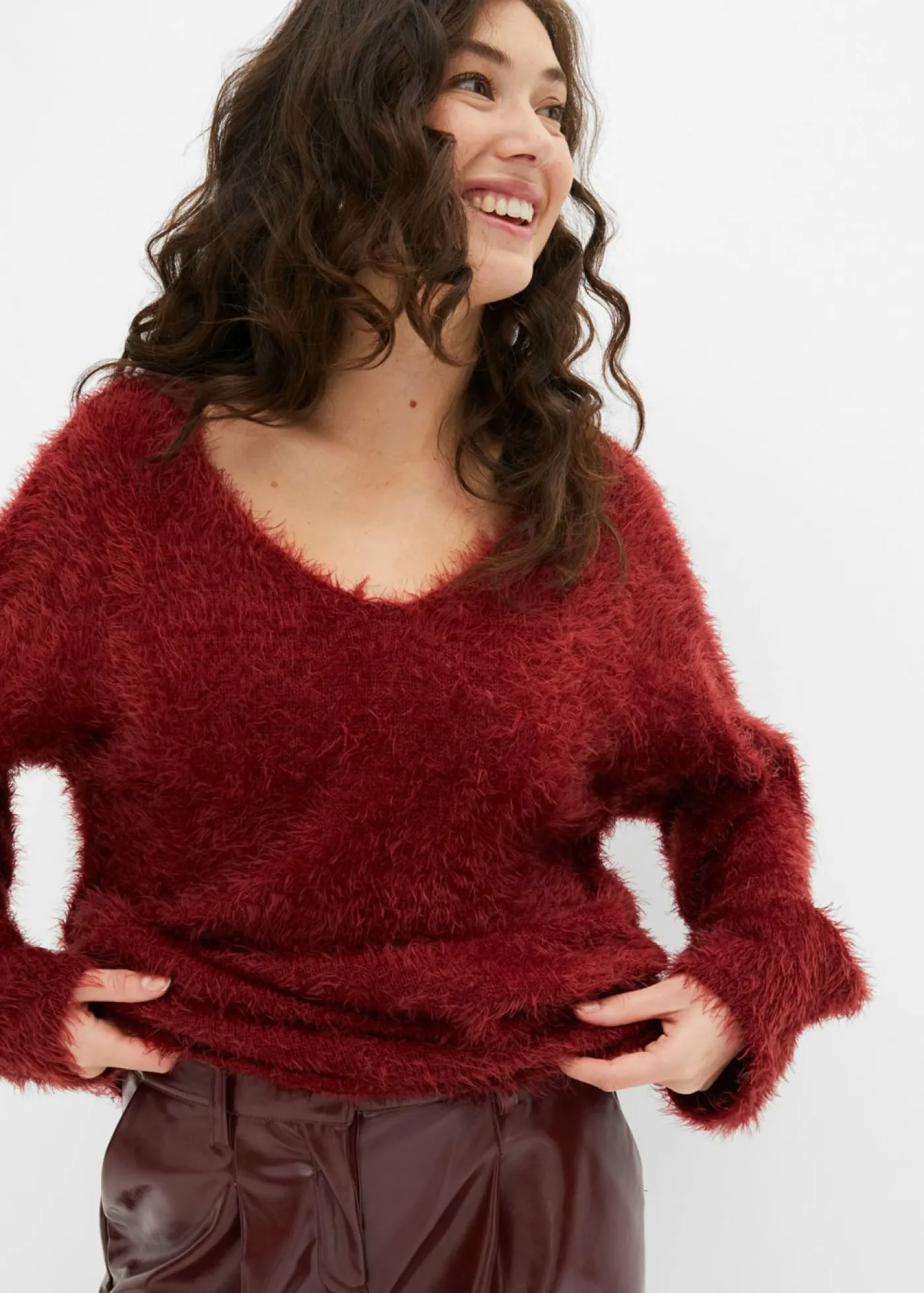bonprix bonprix Ropa De Punto|Jerséis>Jersey oversize Rojo rubí