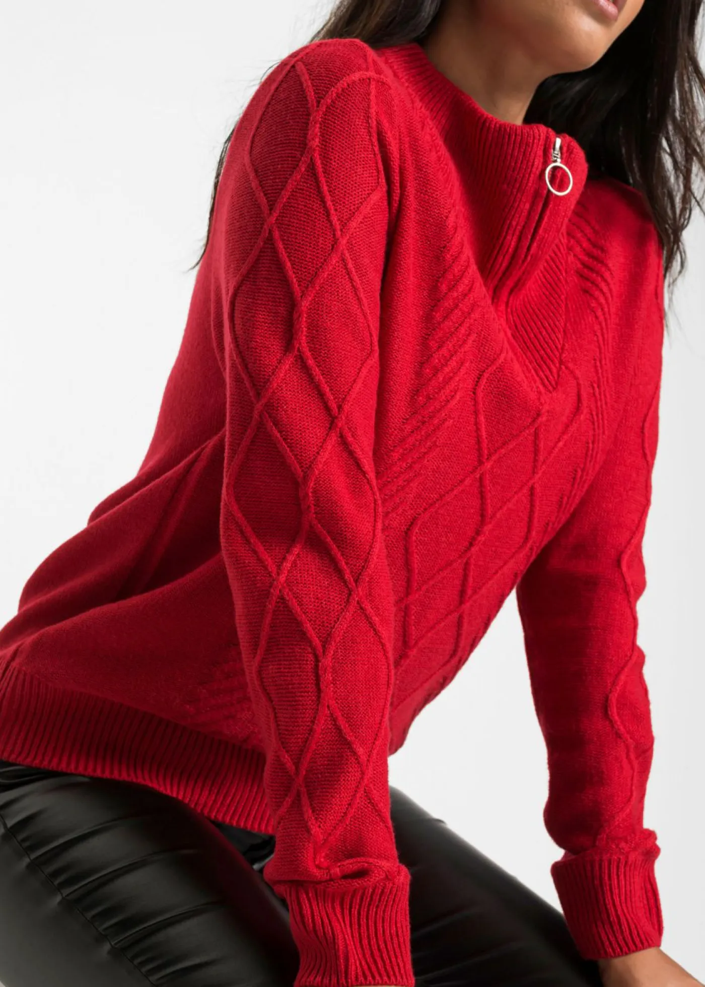 bonprix bonprix Jerséis>Jersey troyer con patrón trenzado rojo intenso