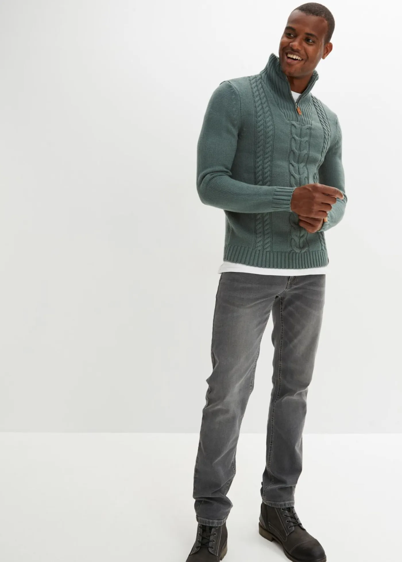 bonprix bonprix Básicos En Rebajas|Jerséis Y Cárdigans>Jersey troyer de punto grueso y patrón trenzado Verde grisáceo