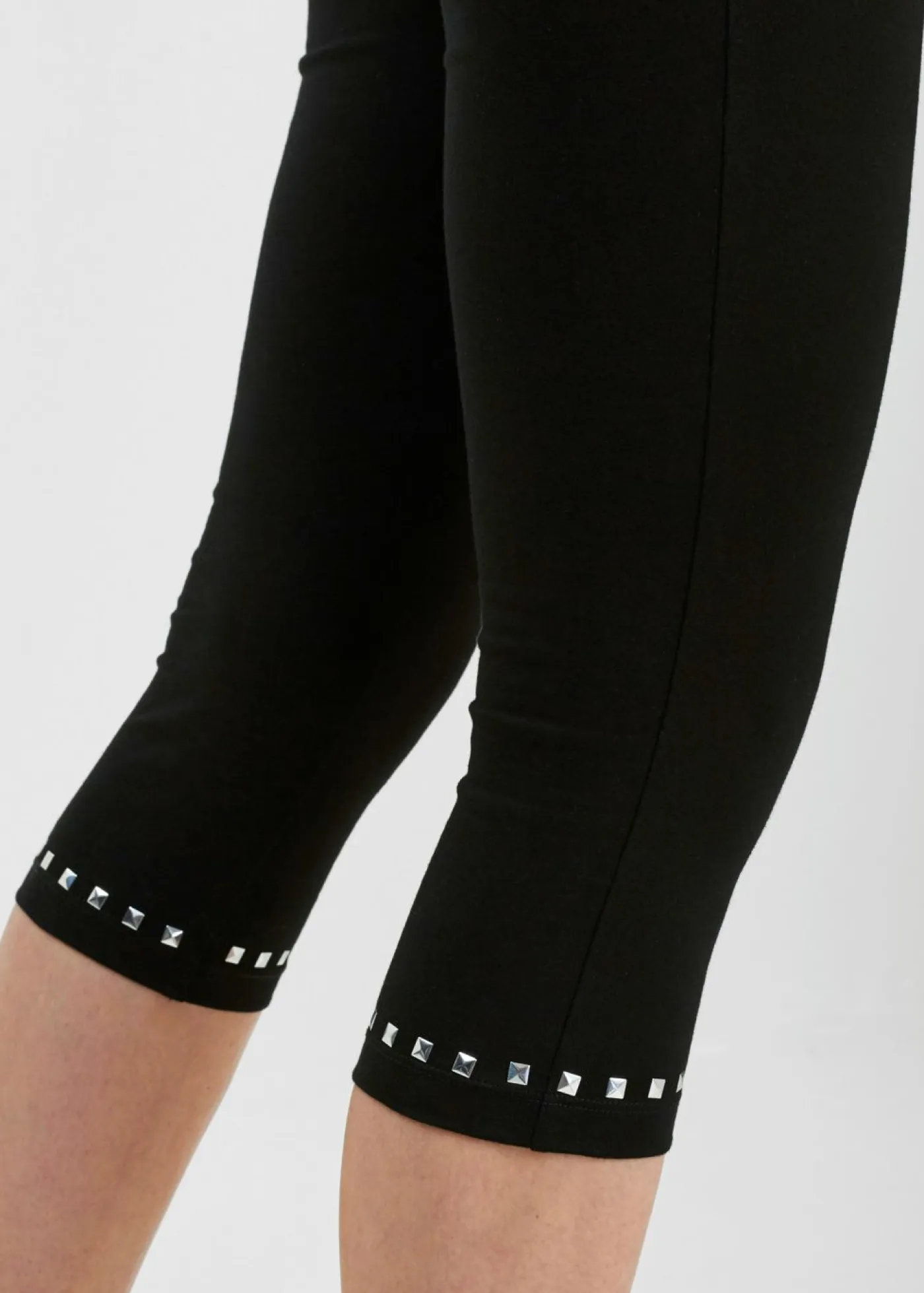 bonprix bonprix Pantalones>Leggings capri Negro-plateado