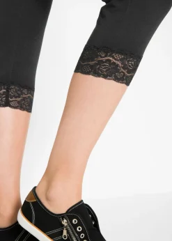 Mujer bonprix bonprix Leggings capri con detalles de encaje